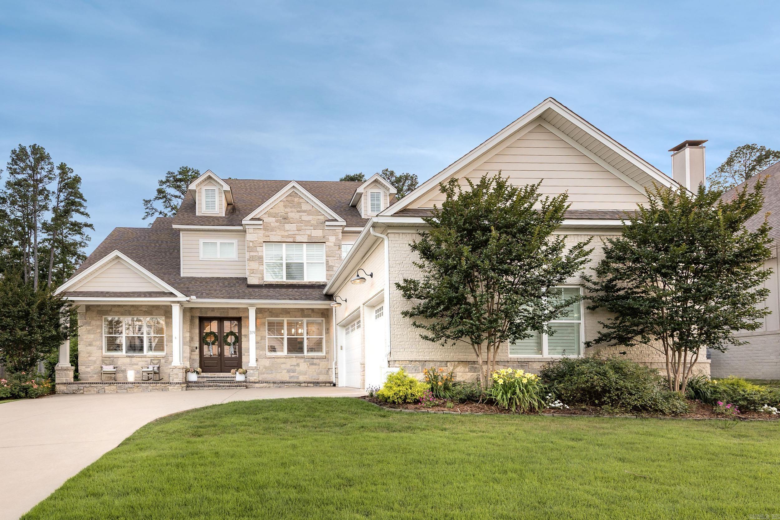 CHENAL VALLEY EPERNAY PLACE - Residential