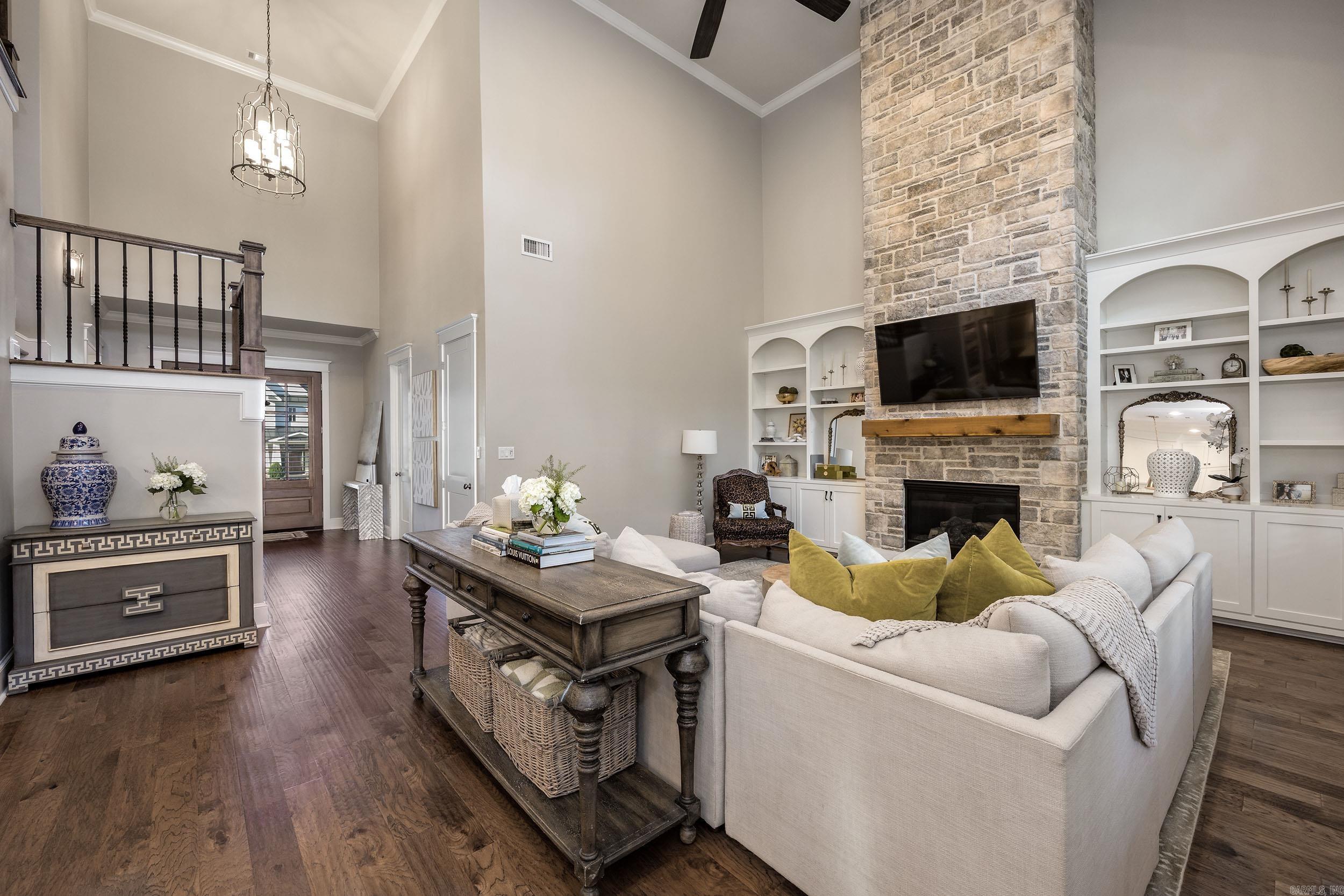 CHENAL VALLEY EPERNAY PLACE - Residential