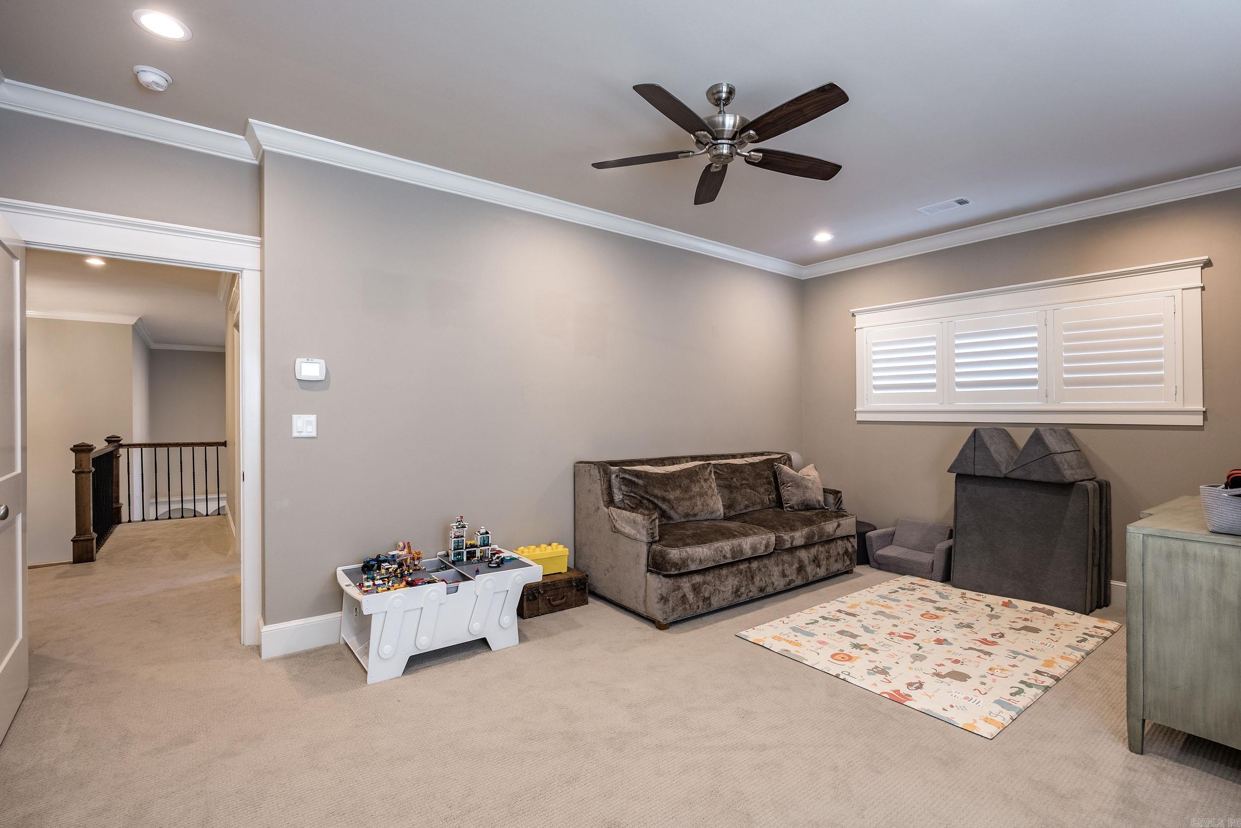 CHENAL VALLEY EPERNAY PLACE - Residential