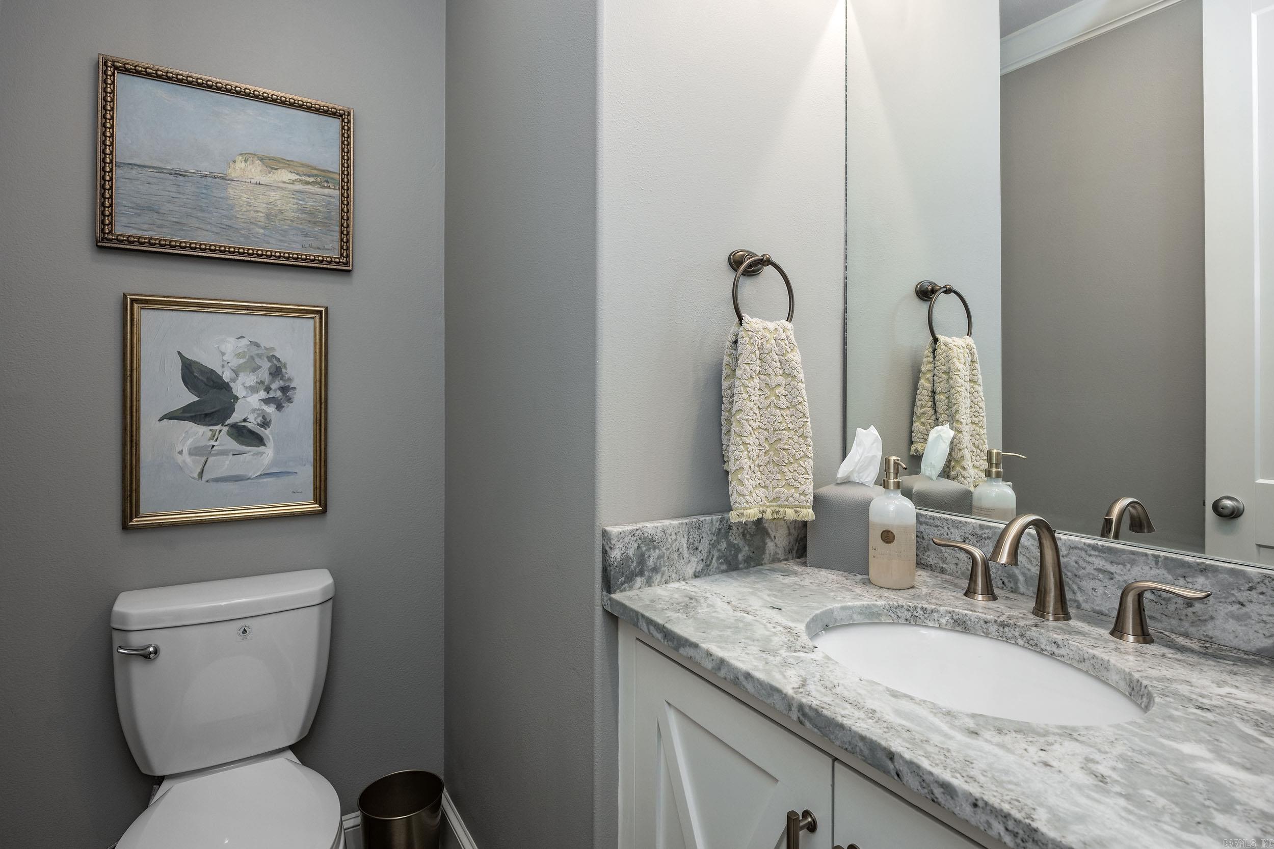 CHENAL VALLEY EPERNAY PLACE - Residential