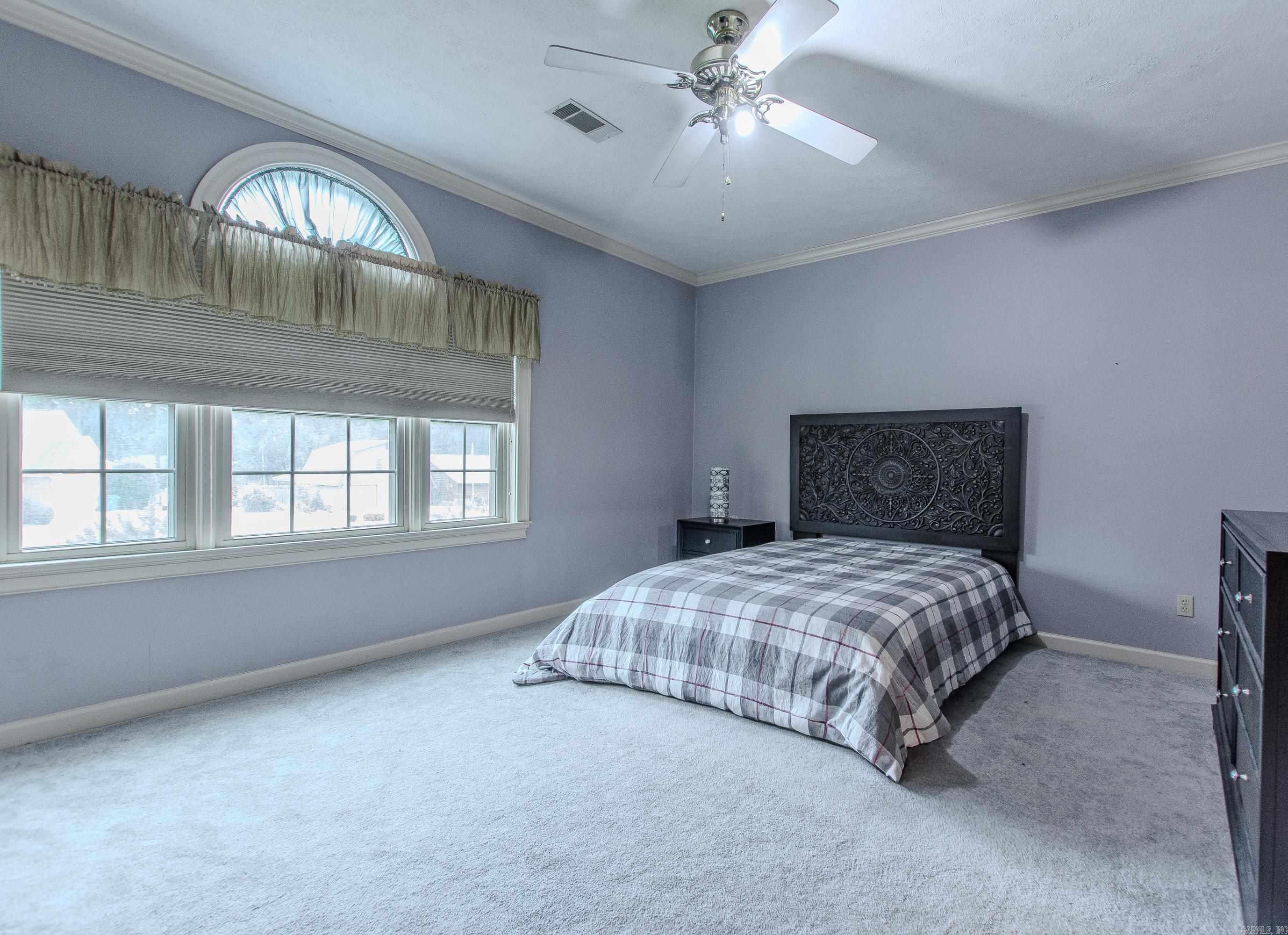 MAUMELLE CLUB MANOR TO CRYSTAL - Residential