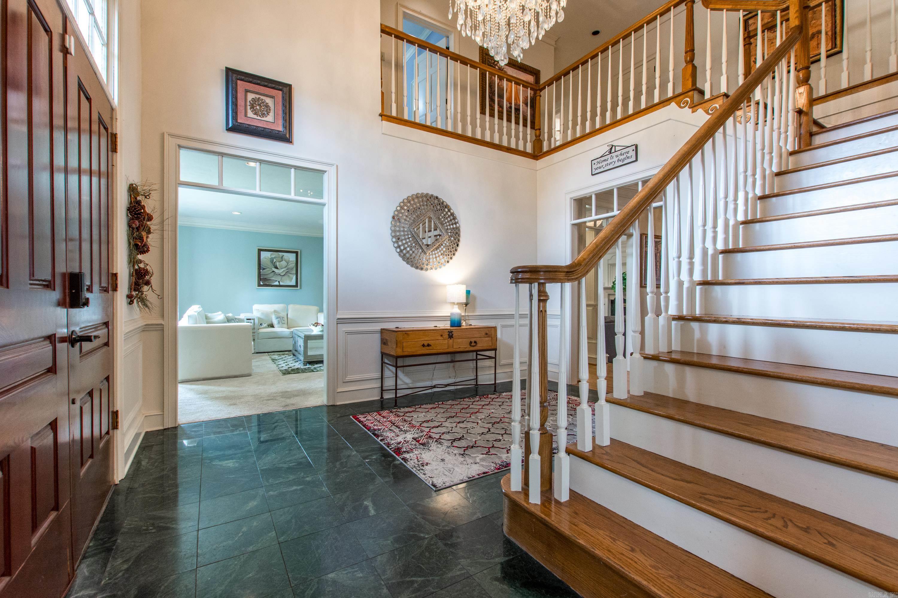 MAUMELLE CLUB MANOR TO CRYSTAL - Residential