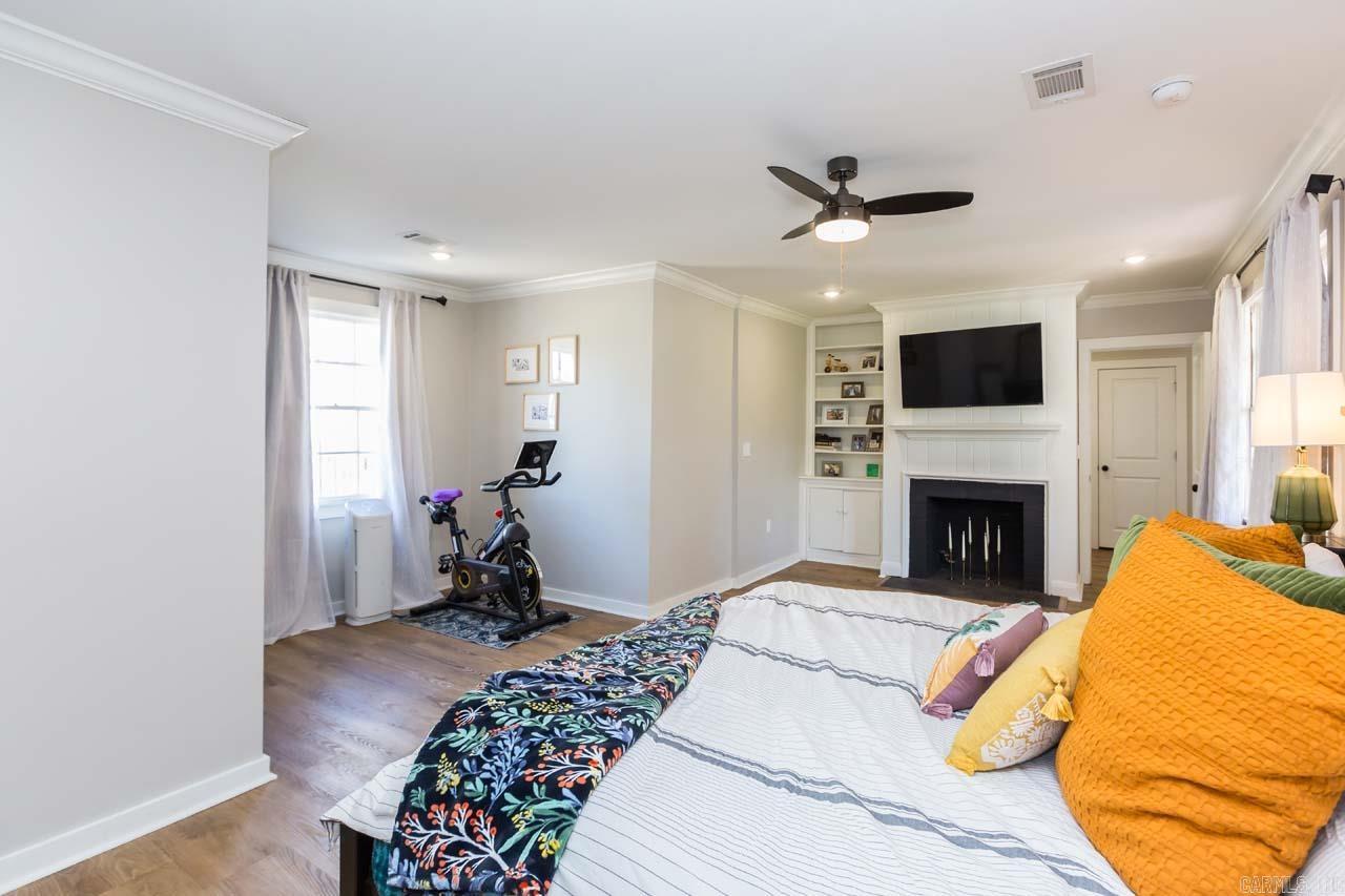 FULTONS - Residential