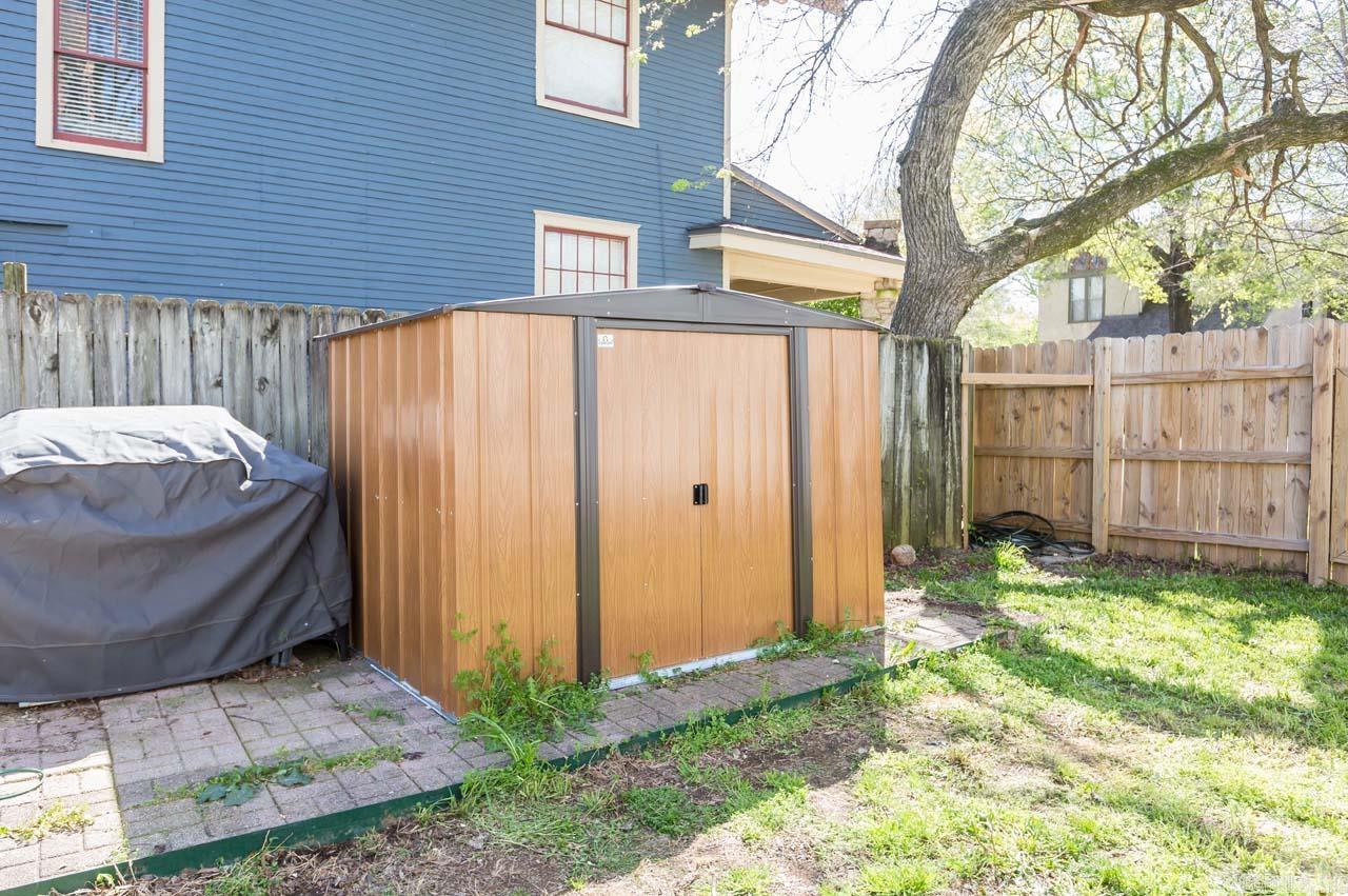 FULTONS - Residential