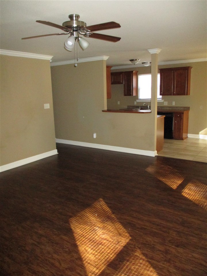 Royal Oaks - Residential Lease