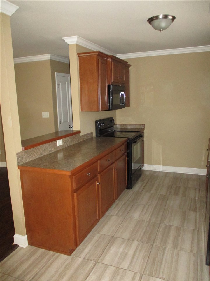 Royal Oaks - Residential Lease