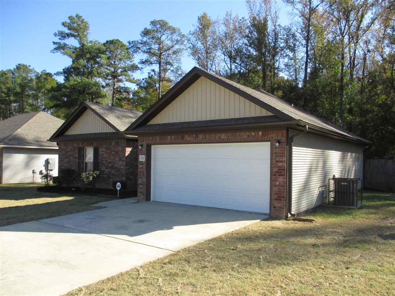 Royal Oaks - Residential Lease