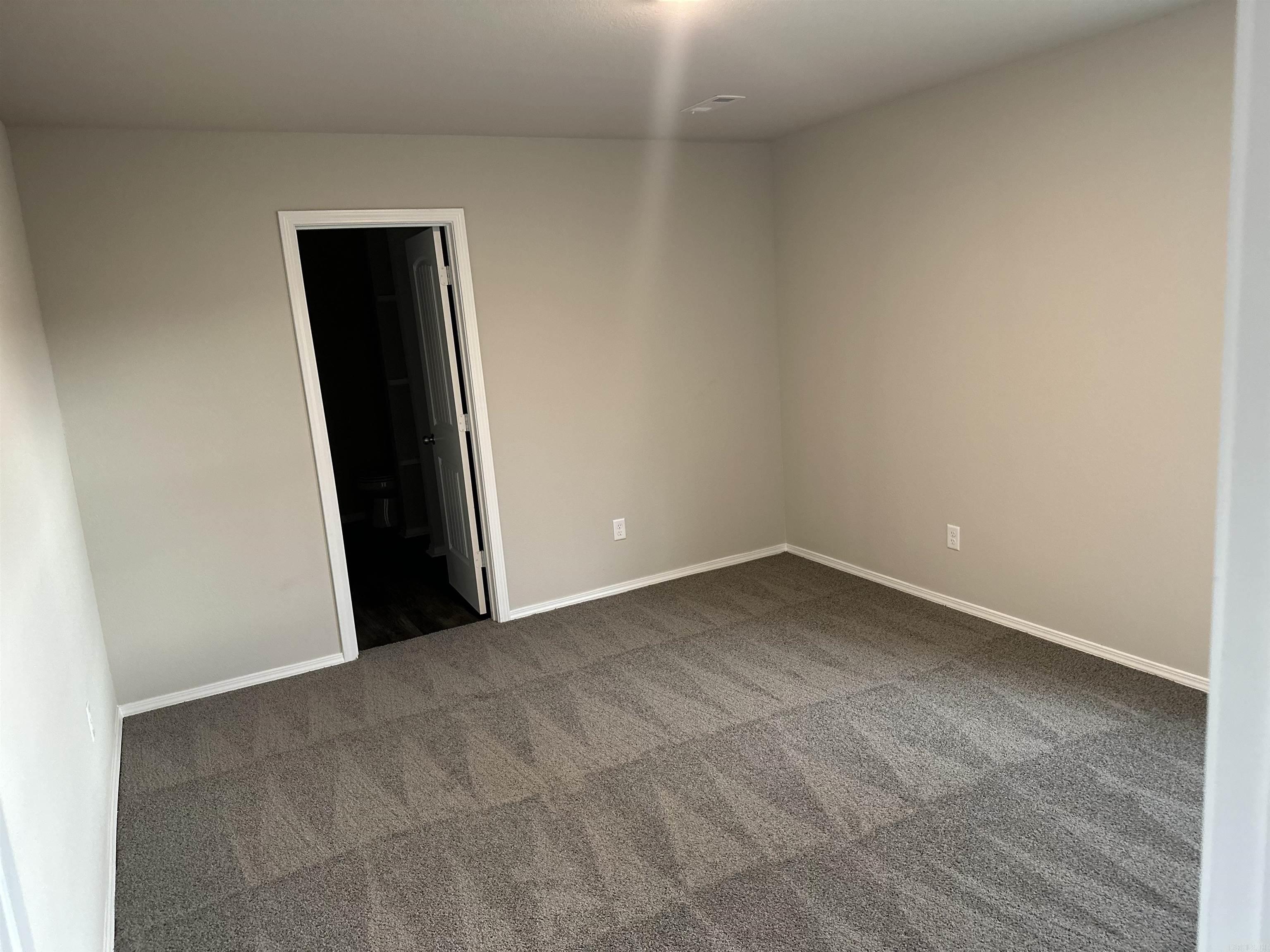 COUNTRY CLUB OF ARK THE - Residential