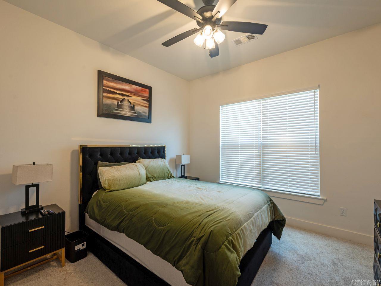 NORTH SHORE @ HURRICANE LAKE EST - Residential