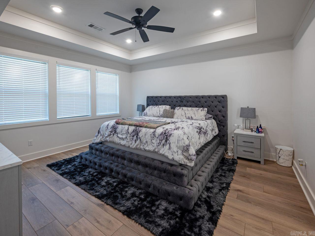 NORTH SHORE @ HURRICANE LAKE EST - Residential