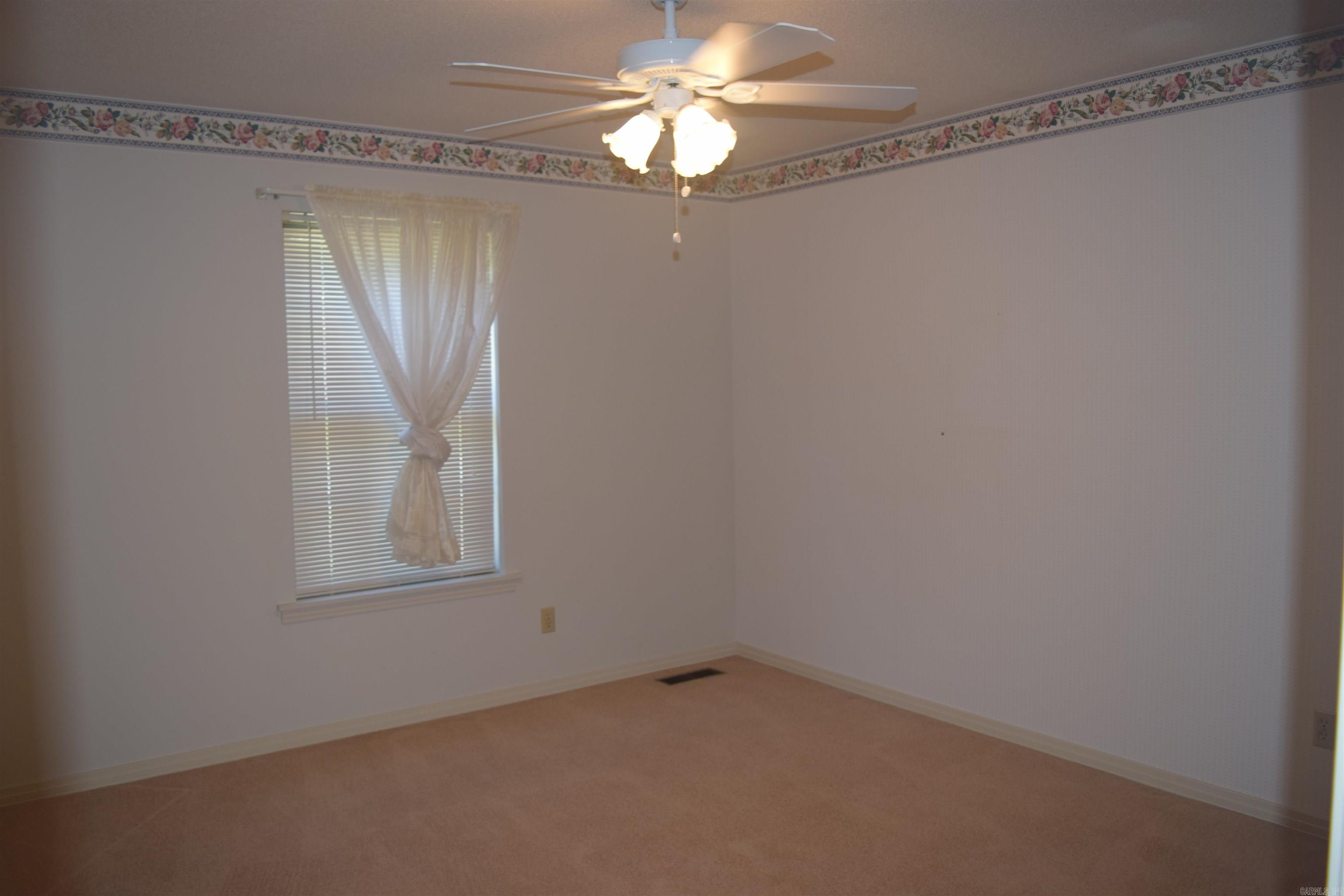 EAST MEADOW - Residential