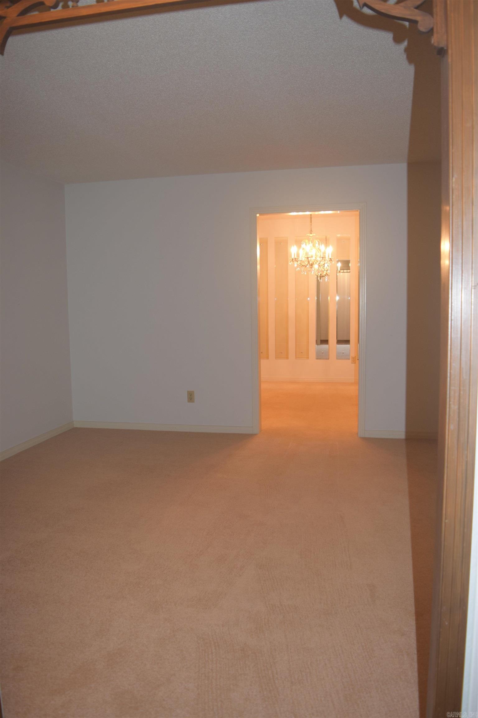 EAST MEADOW - Residential