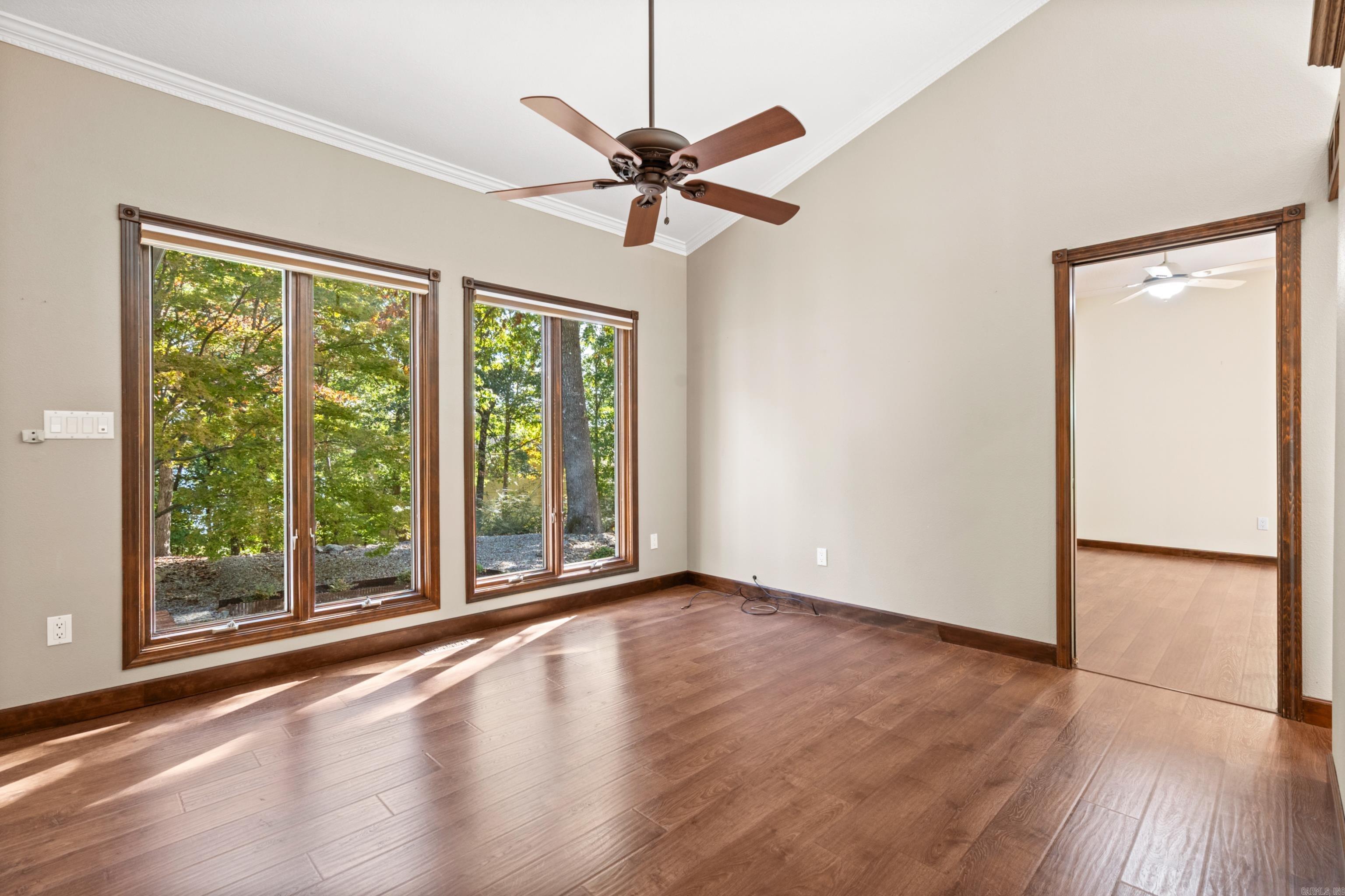 Guindola - Residential