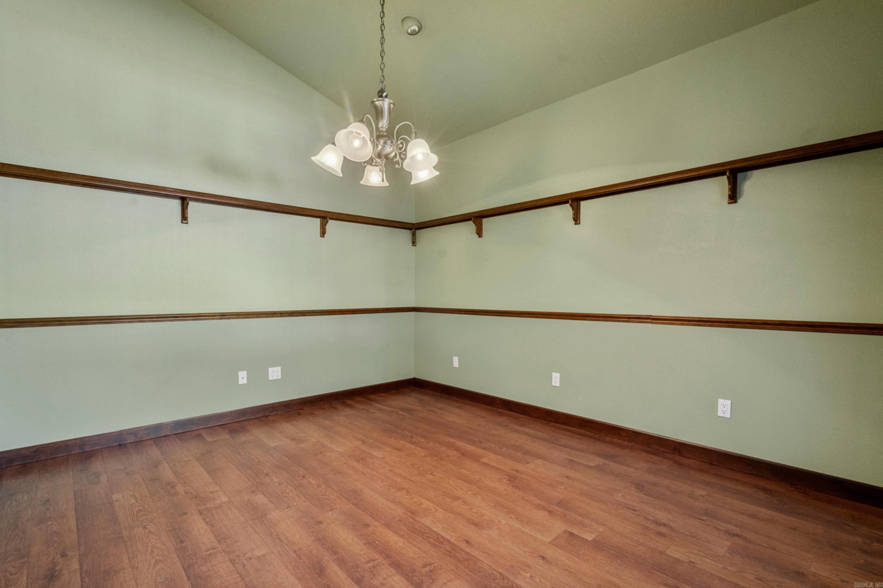 Guindola - Residential