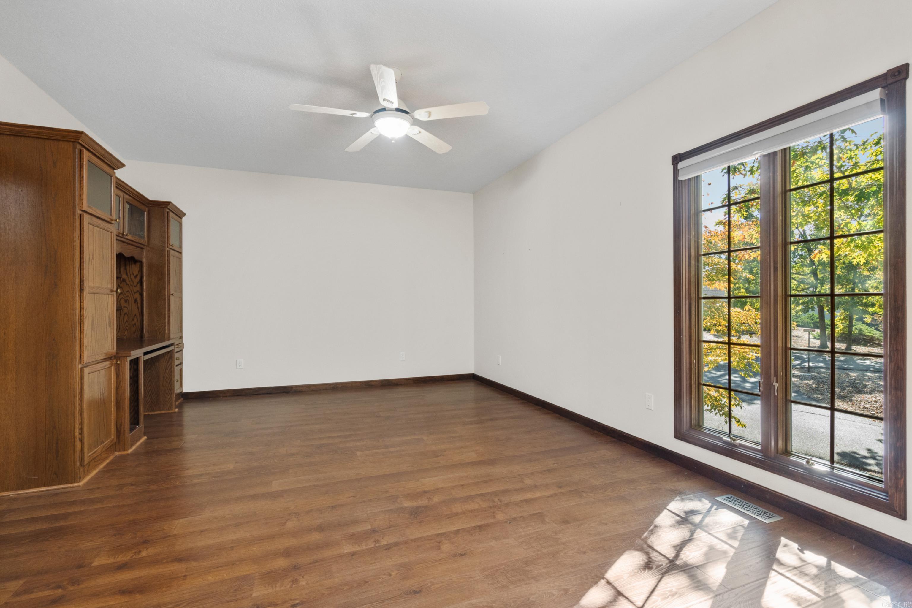 Guindola - Residential