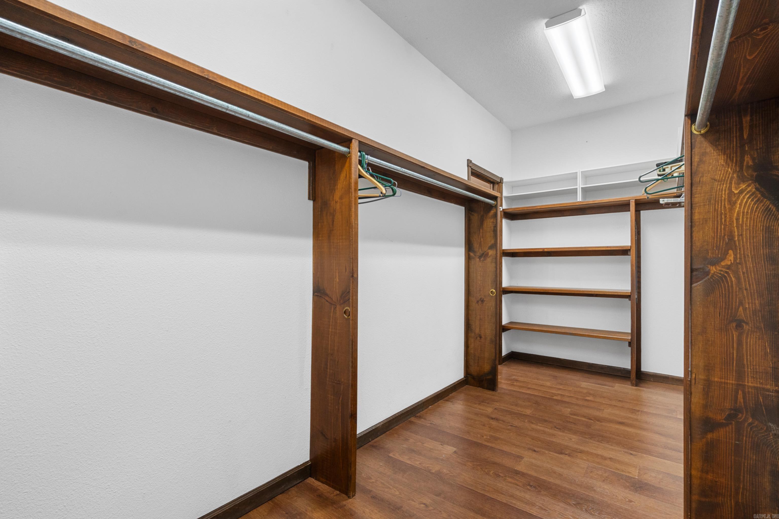 Guindola - Residential