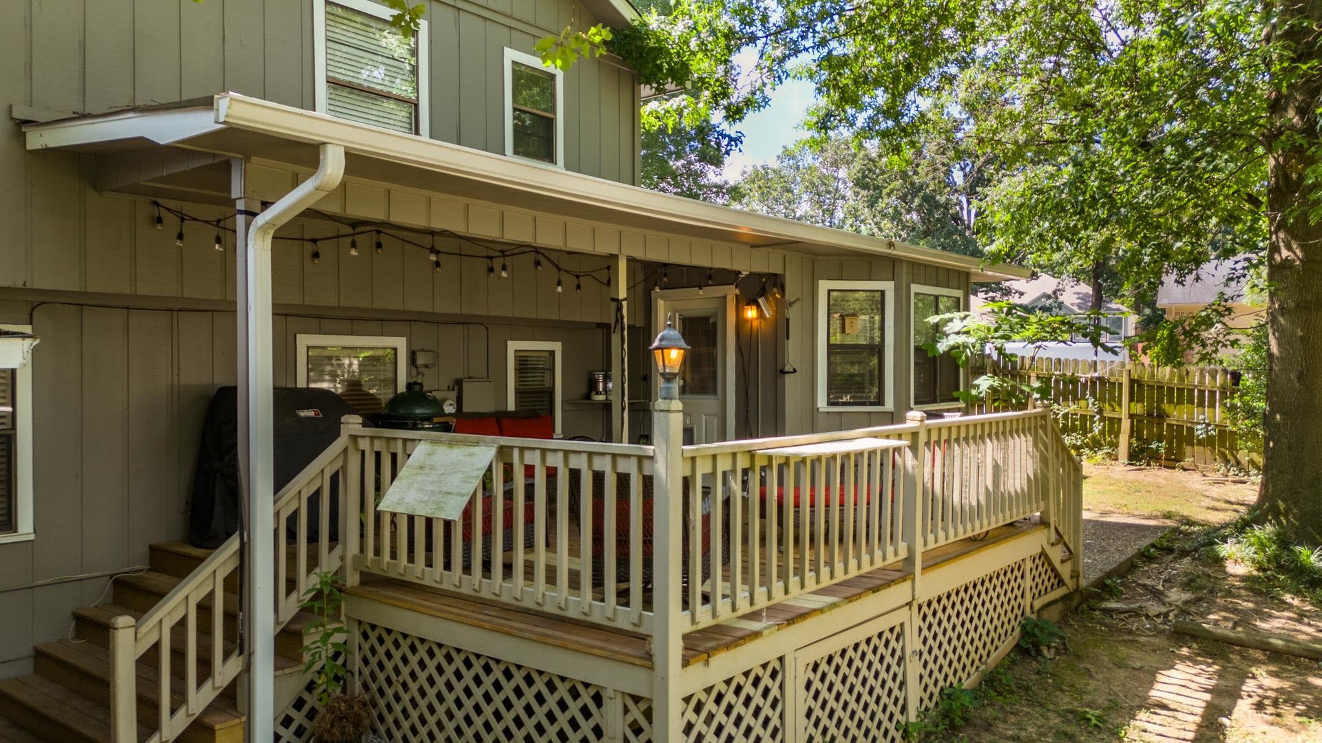 PEBBLE BEACH PARK - Residential