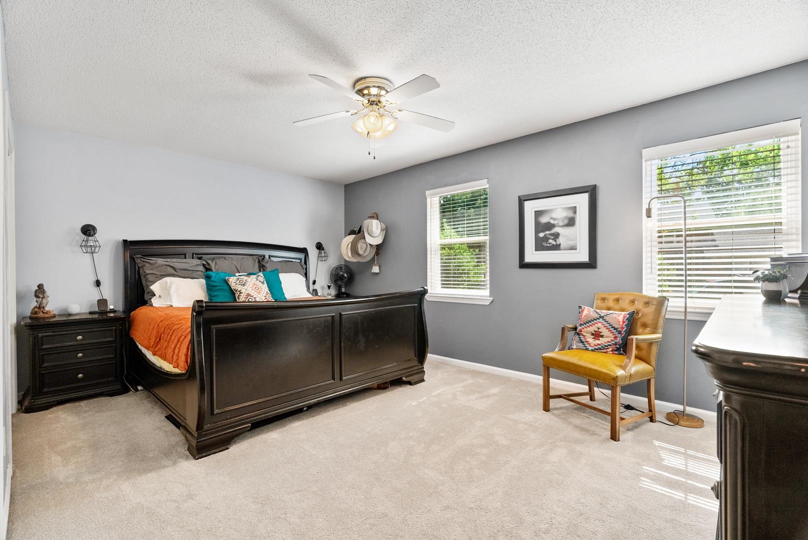 PEBBLE BEACH PARK - Residential