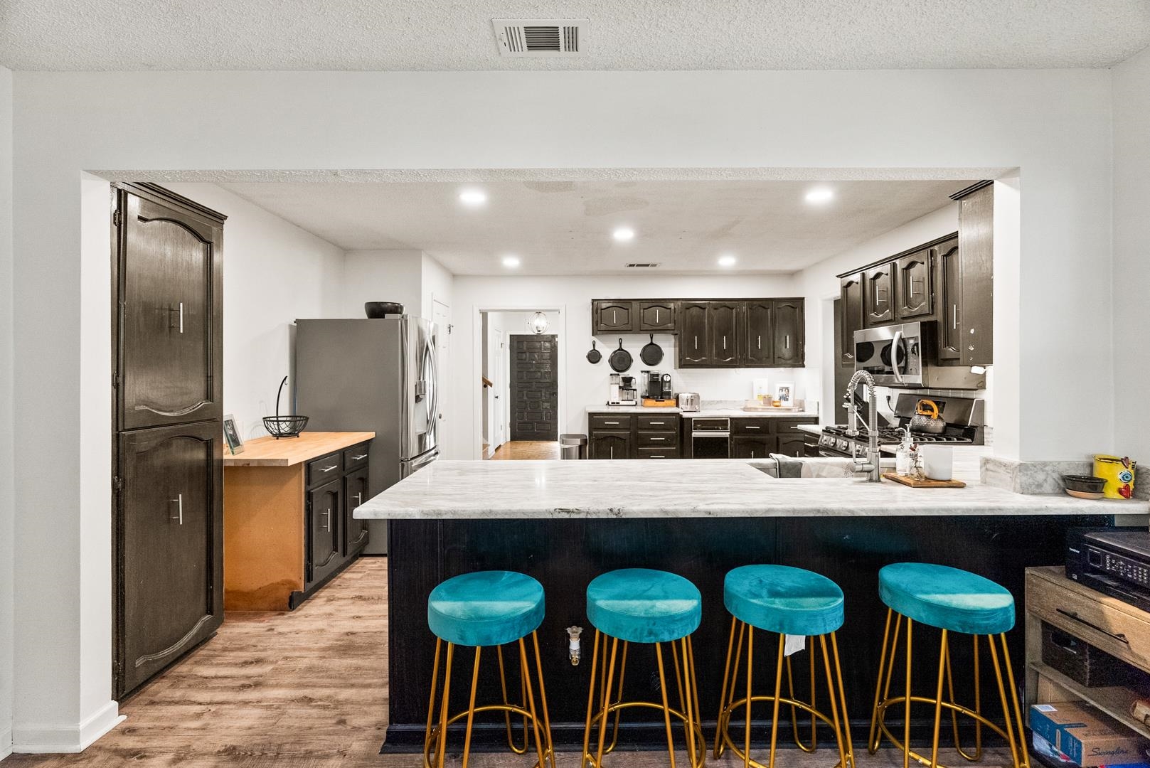 PEBBLE BEACH PARK - Residential