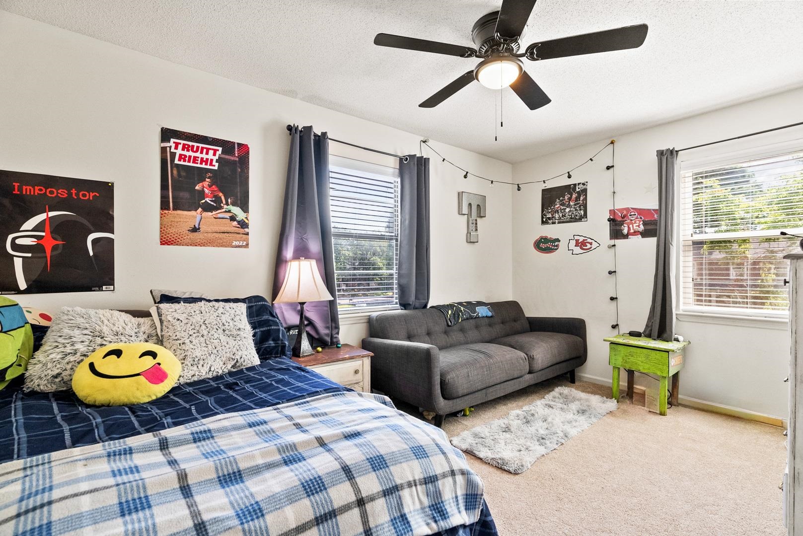 PEBBLE BEACH PARK - Residential