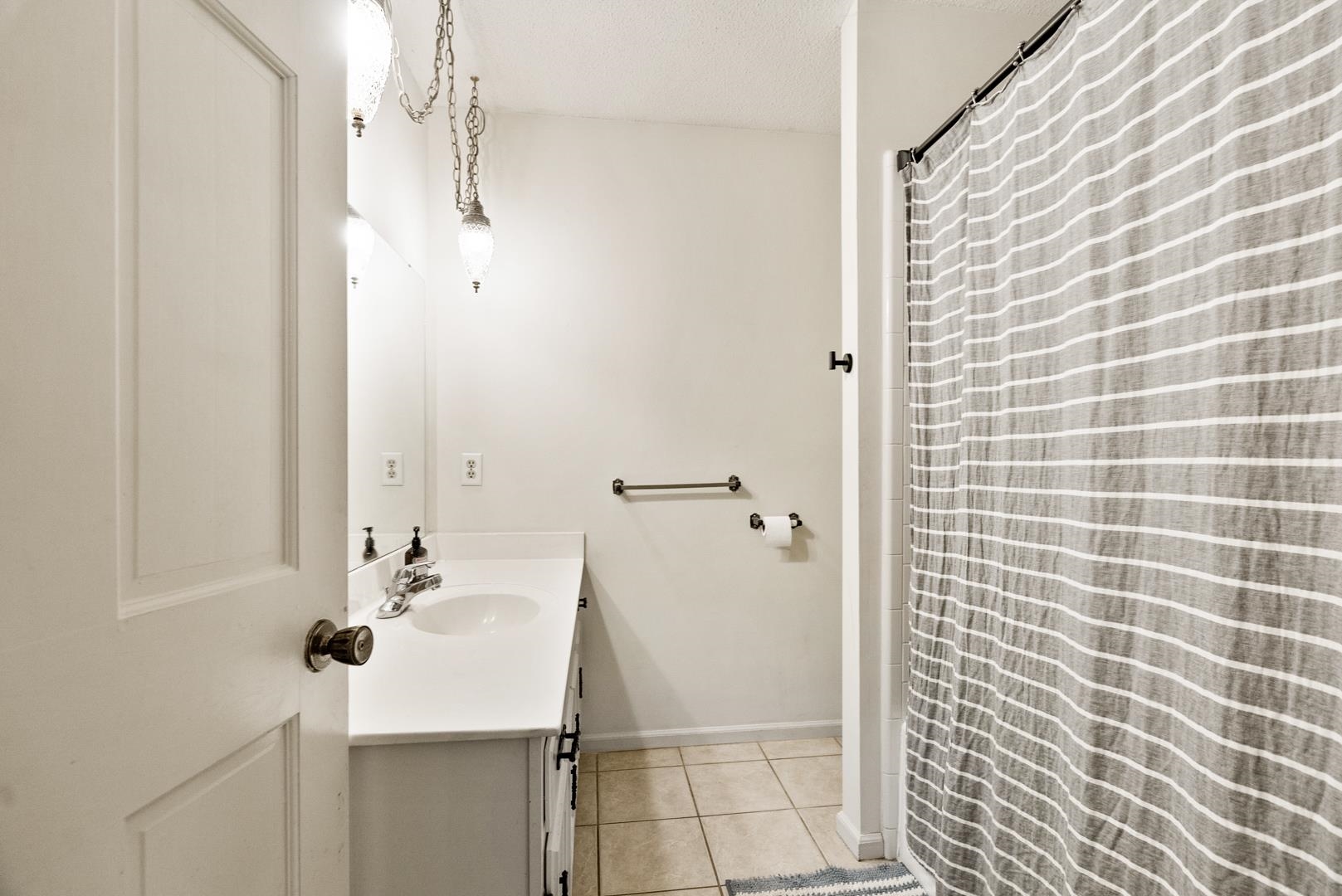 PEBBLE BEACH PARK - Residential