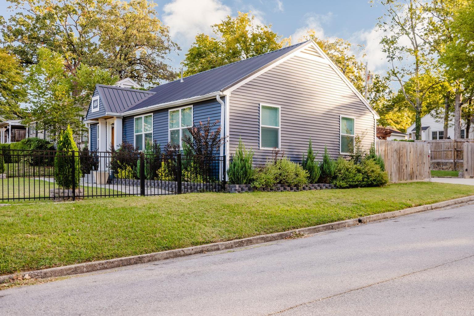 MOUNTAIN PARK - Residential