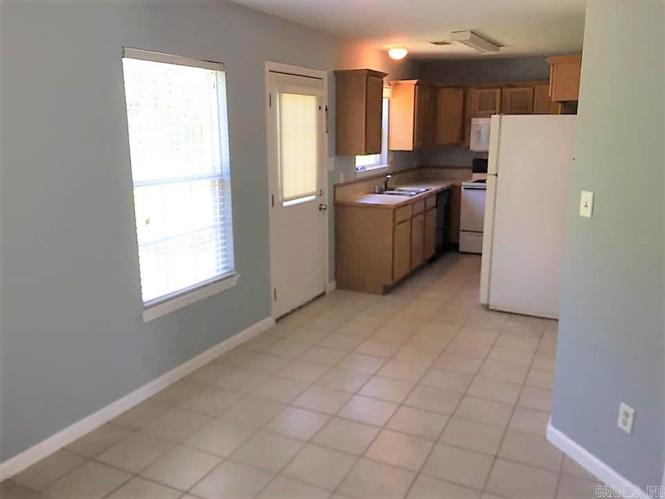 Old Meadows - Residential Lease