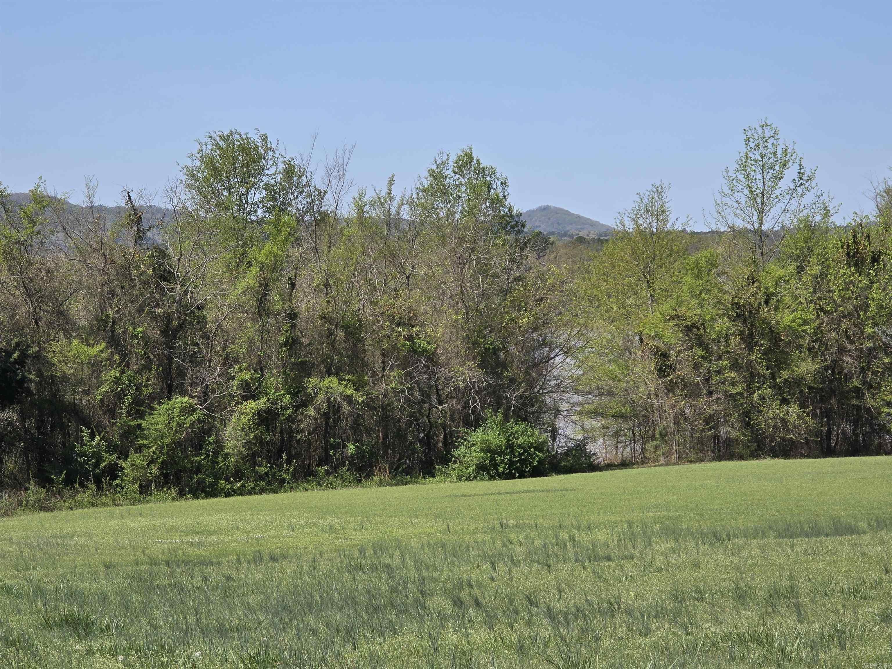 Landing at Emerald Isle - Land