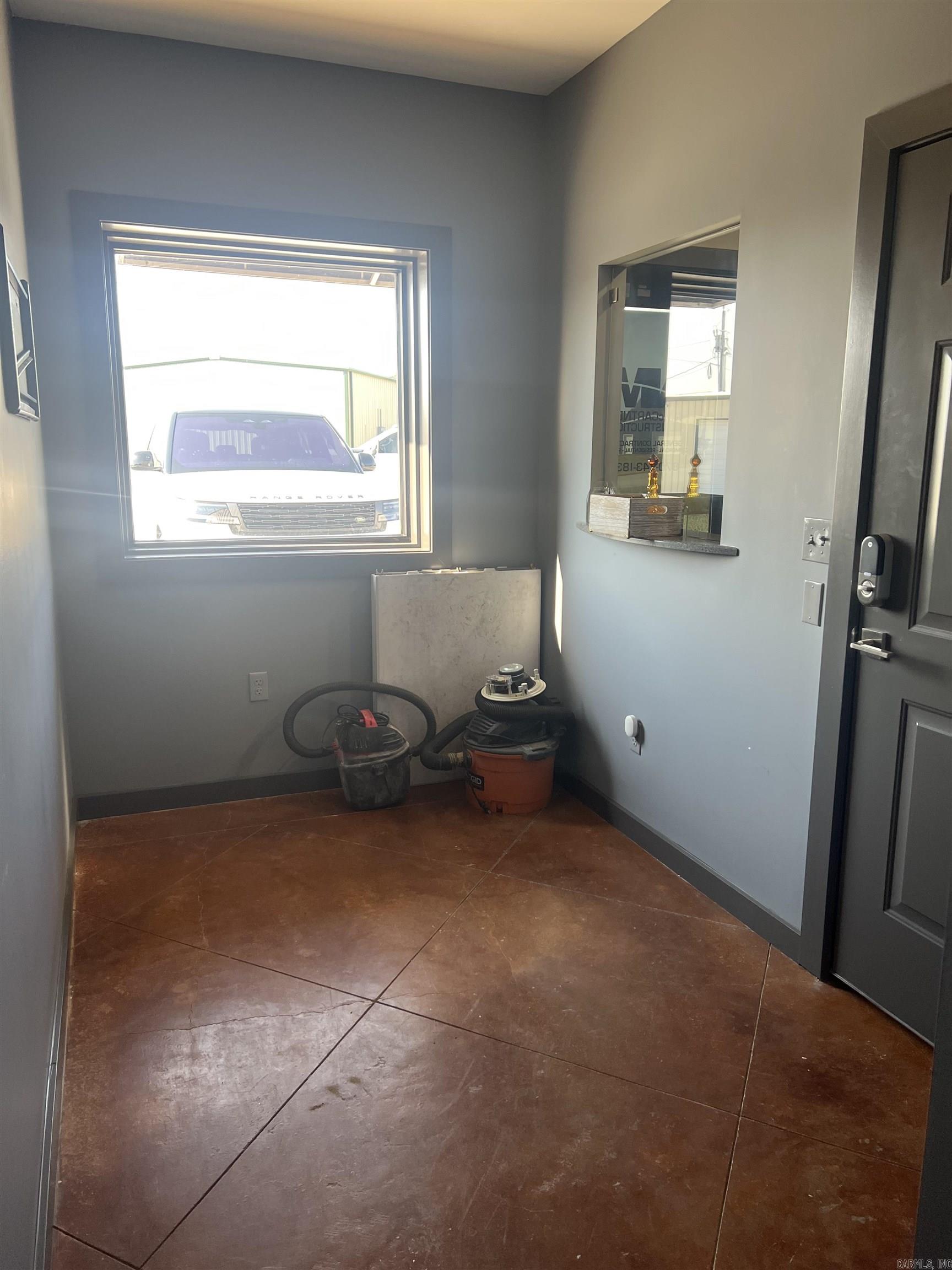 Metes & Bounds - Commercial Sale