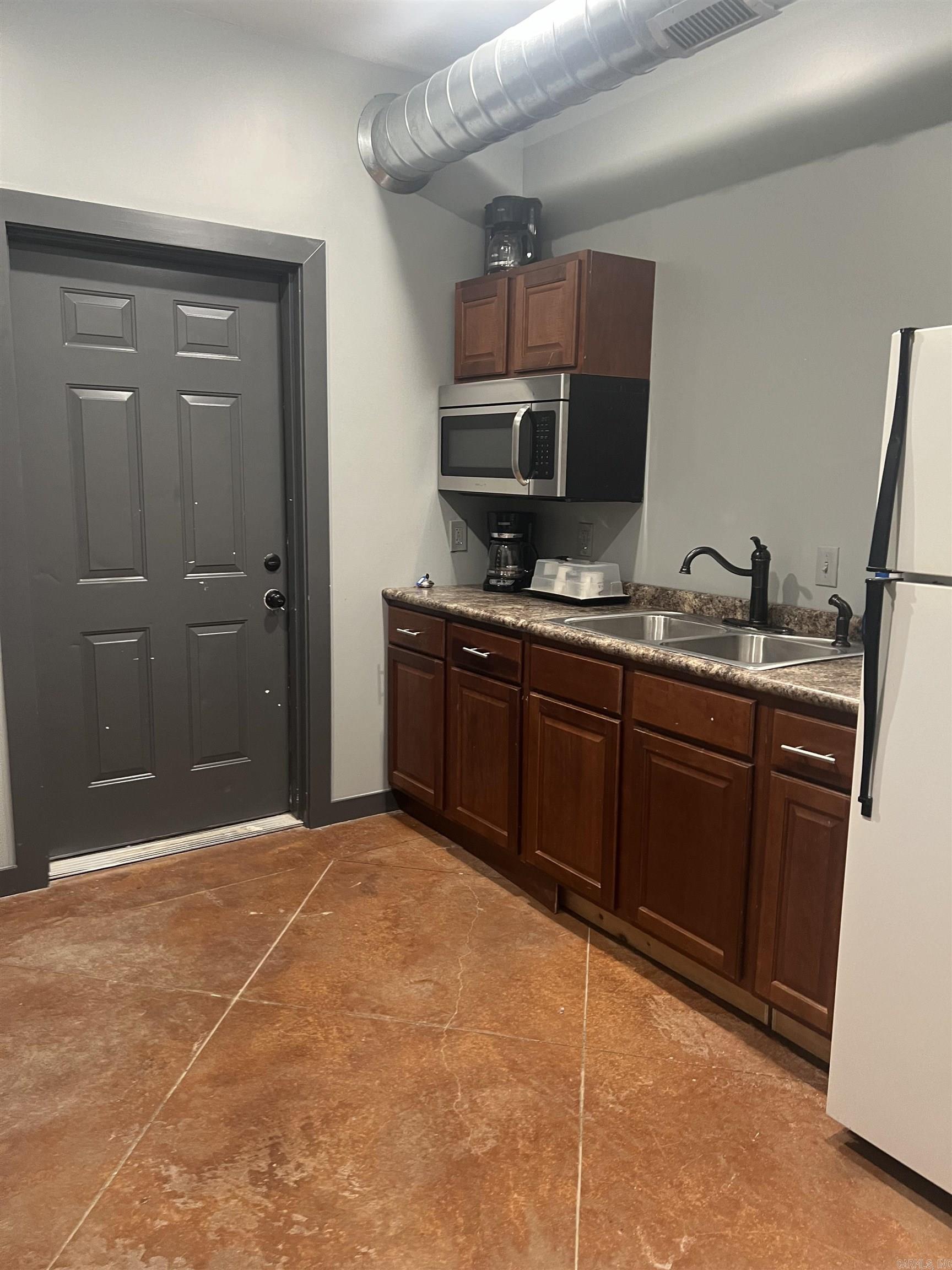 Metes & Bounds - Commercial Sale