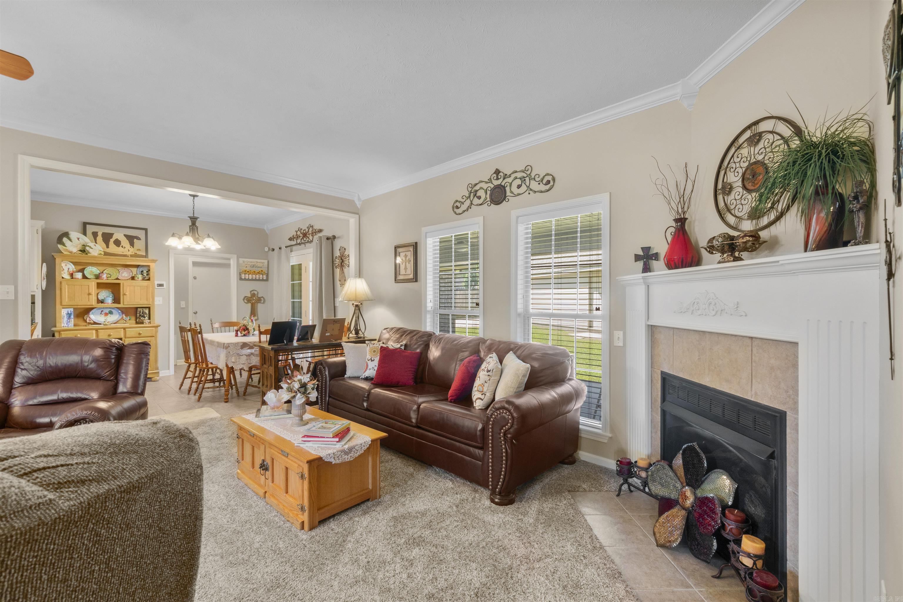 SKYLINE MEADOWS - Residential