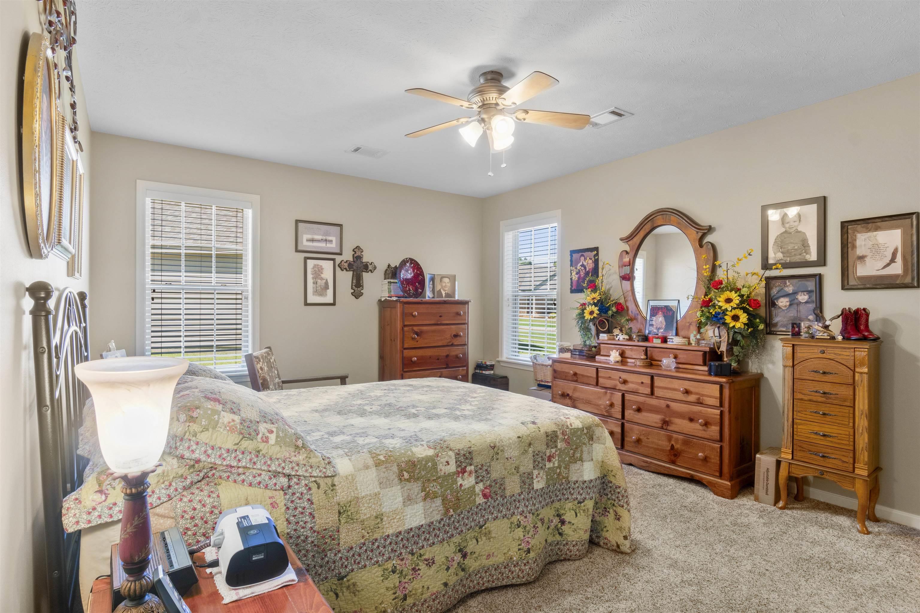 SKYLINE MEADOWS - Residential