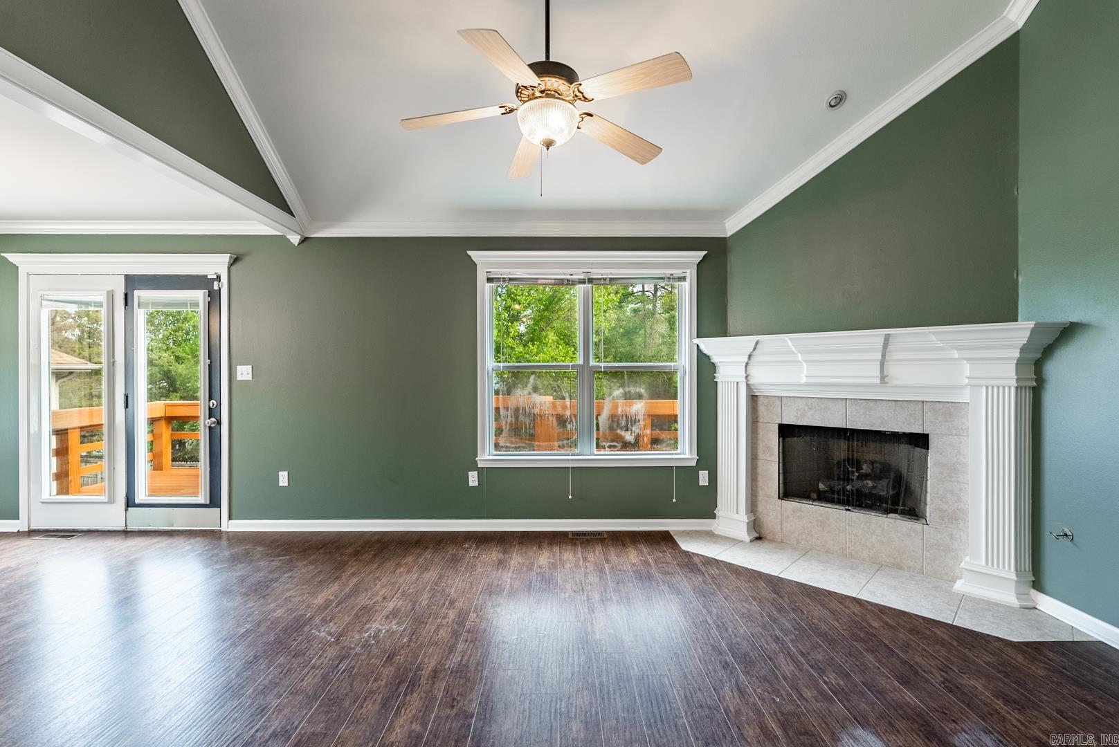 NORTH POINTE ADDN - Residential