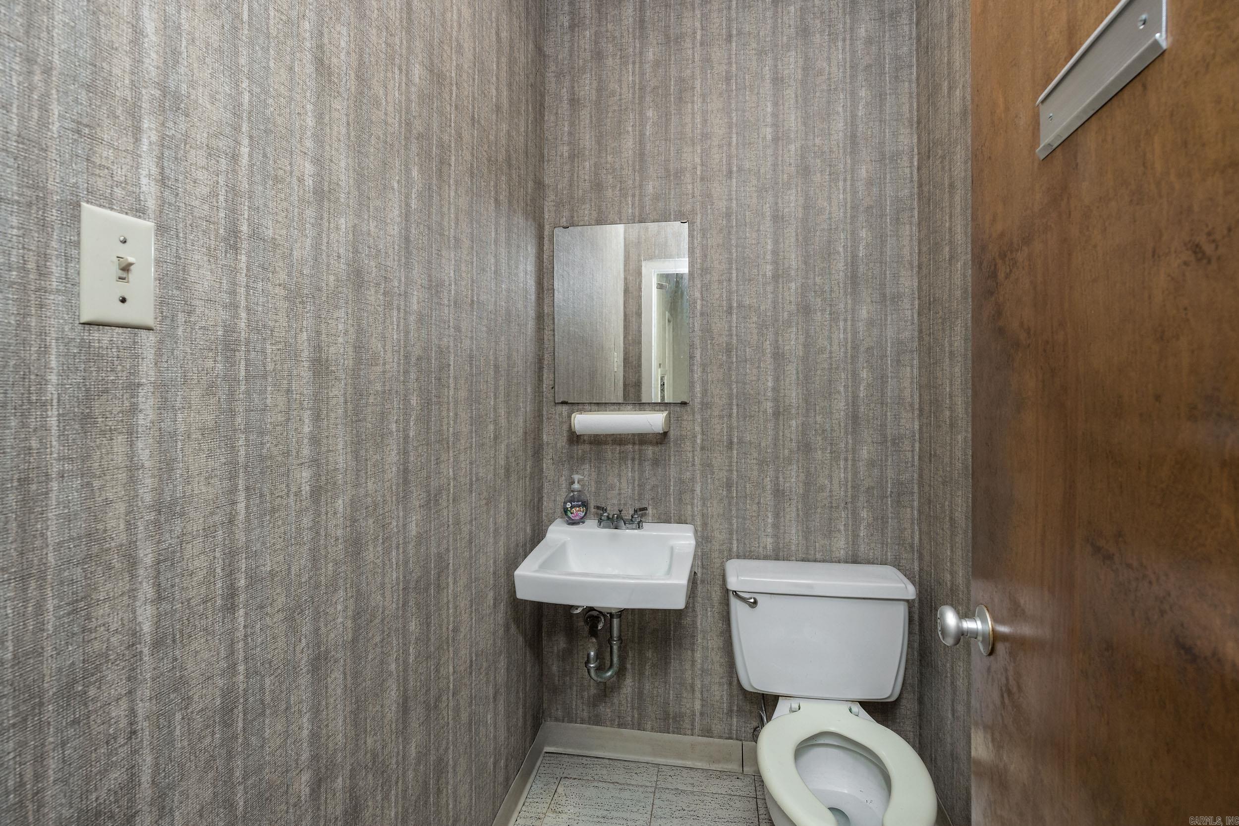 Riffel & Rhoten FPH - Commercial Sale