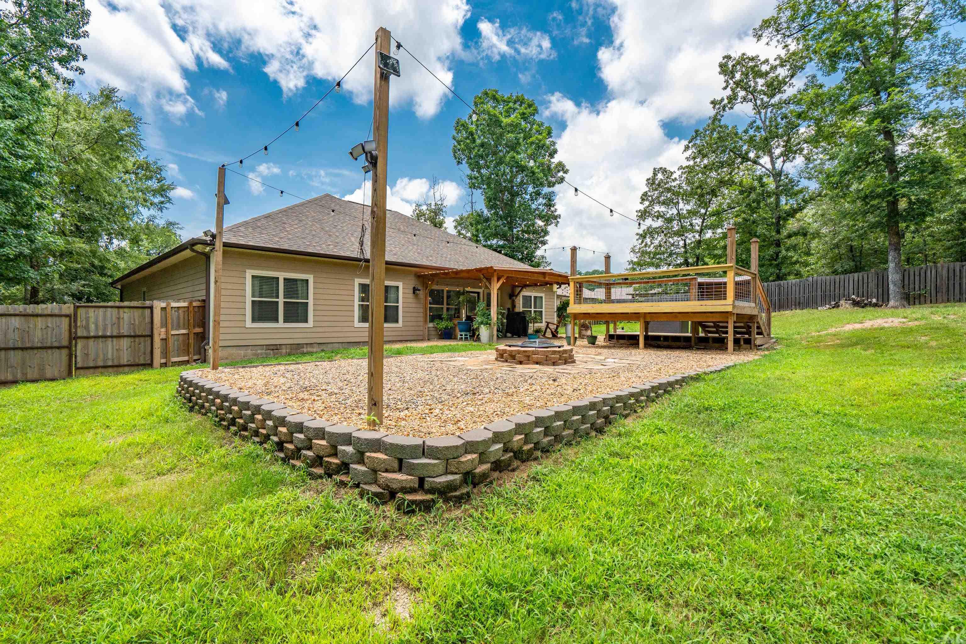 ROCK CREEK RIDGE - Residential