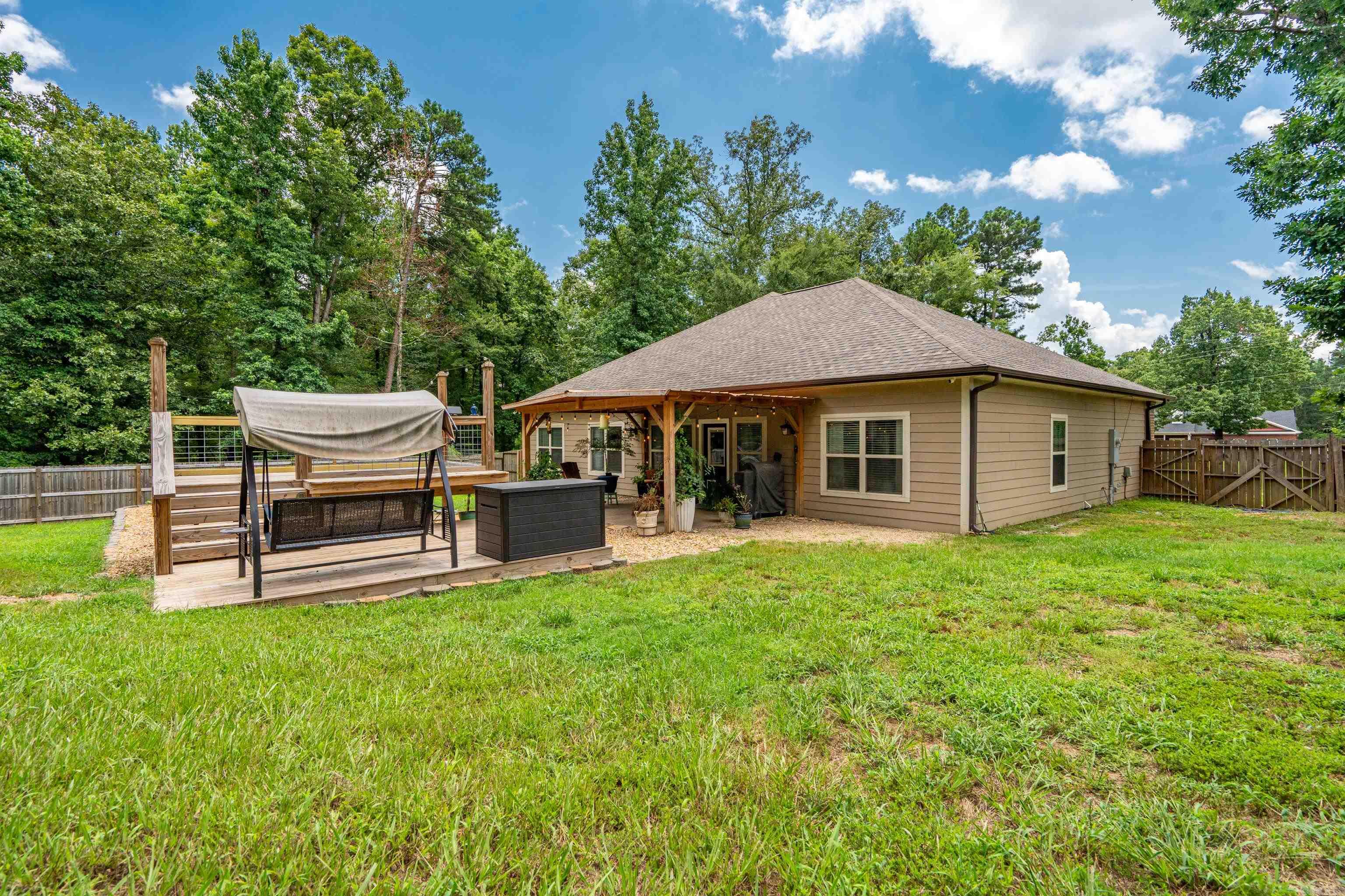 ROCK CREEK RIDGE - Residential