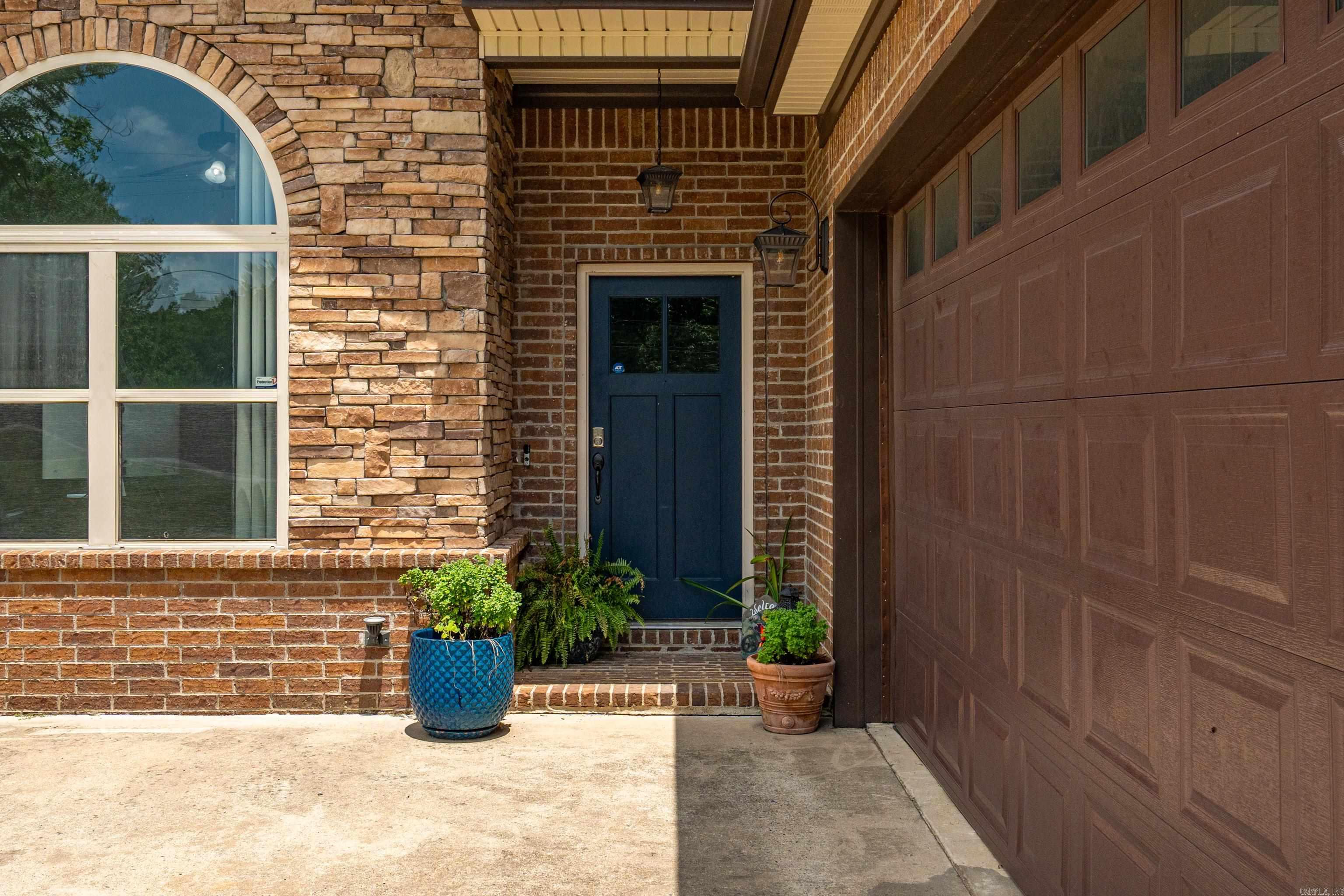 ROCK CREEK RIDGE - Residential