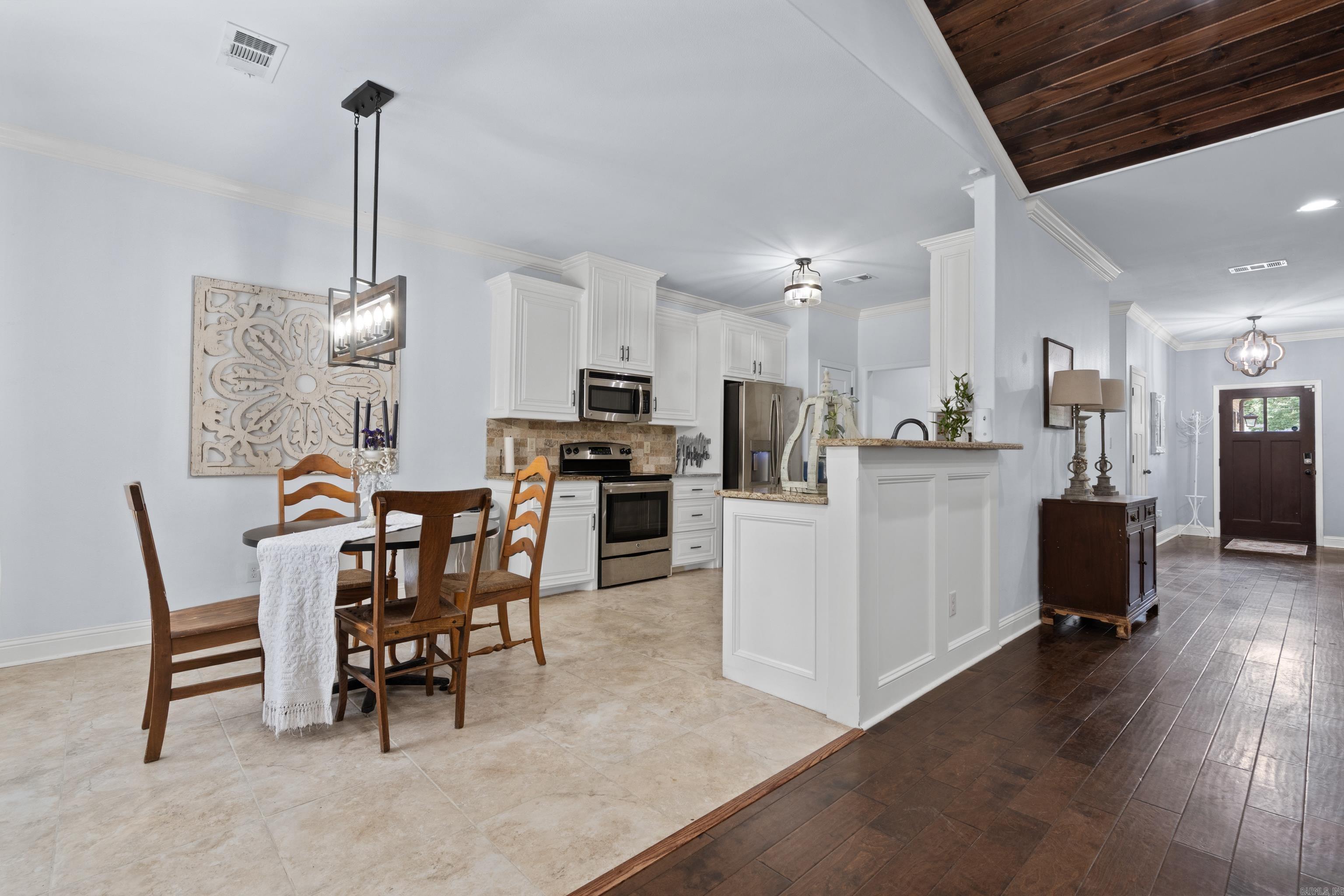 ROCK CREEK RIDGE - Residential