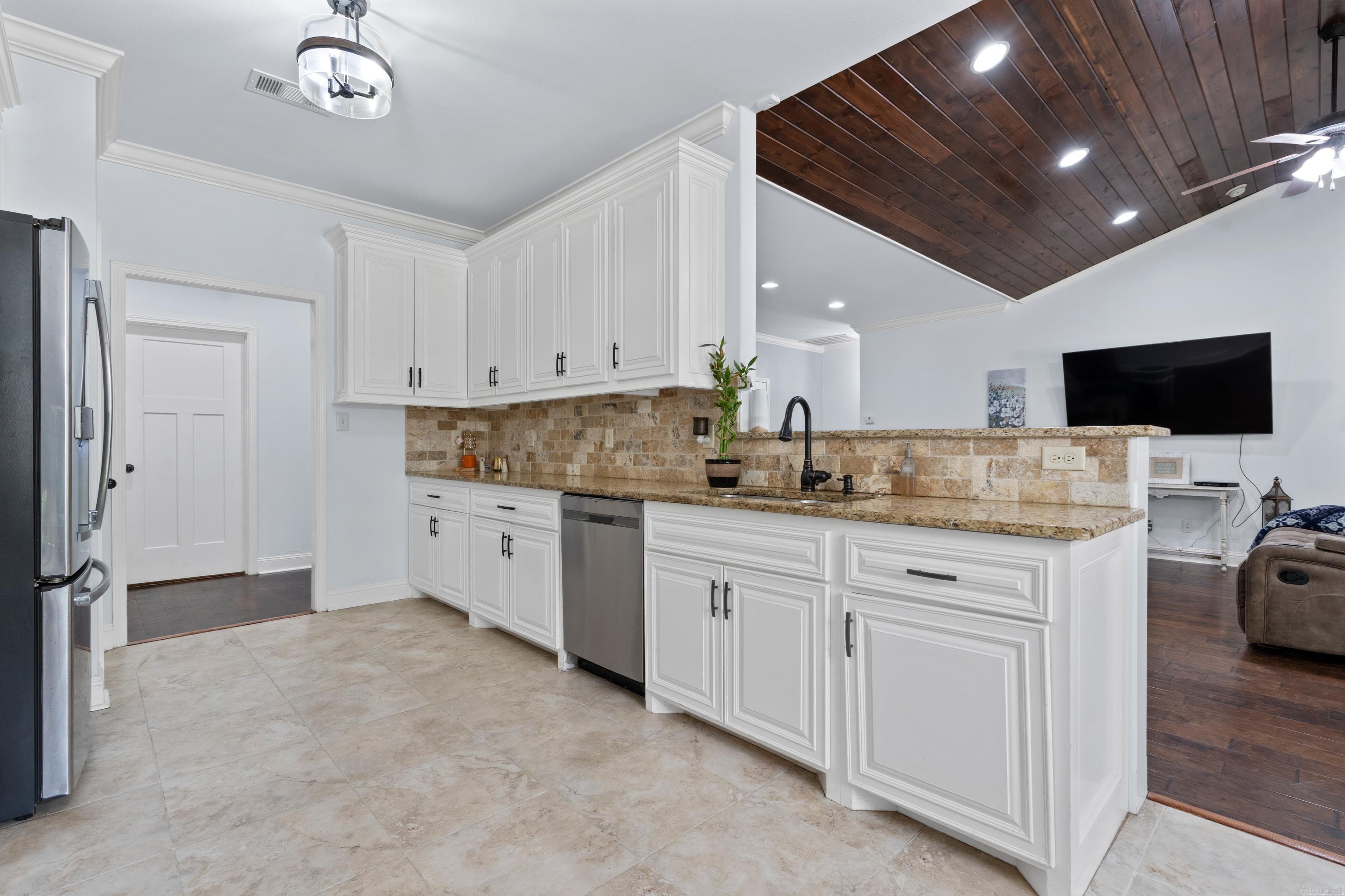 ROCK CREEK RIDGE - Residential