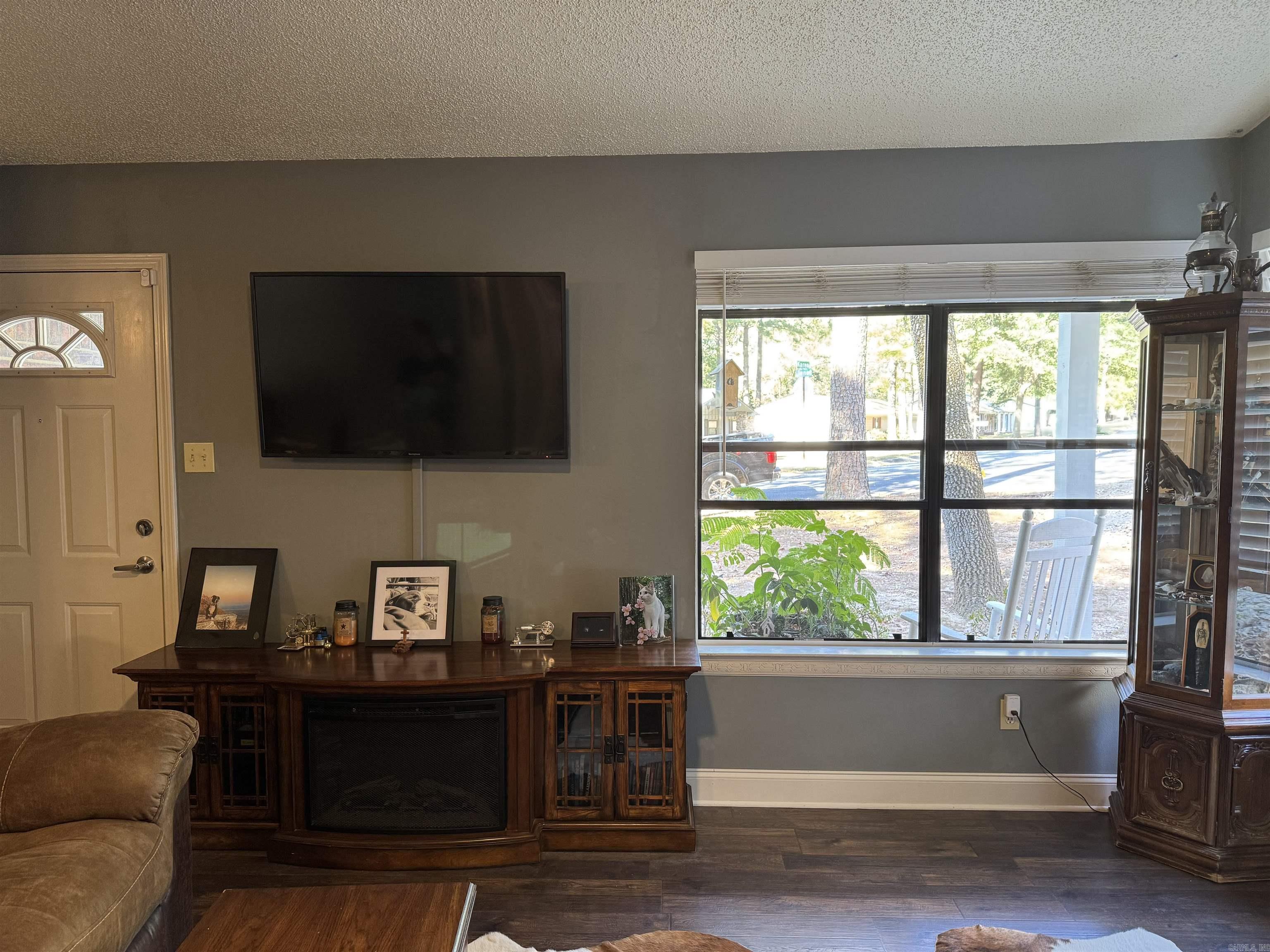 Oak Creek Village - Residential