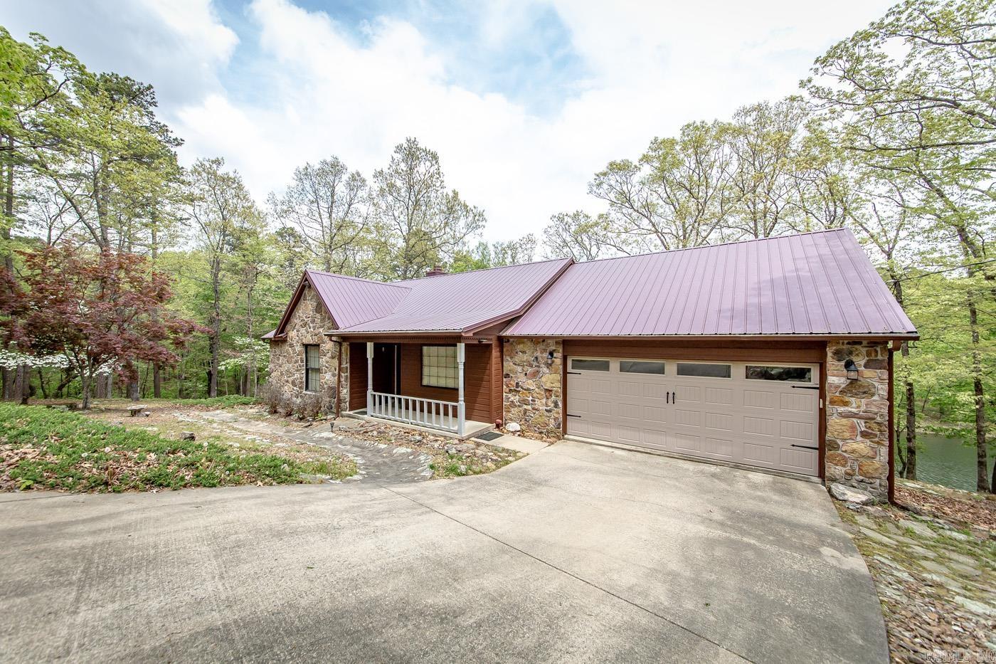 CASTLE RIDGE HEIGHTS - Residential