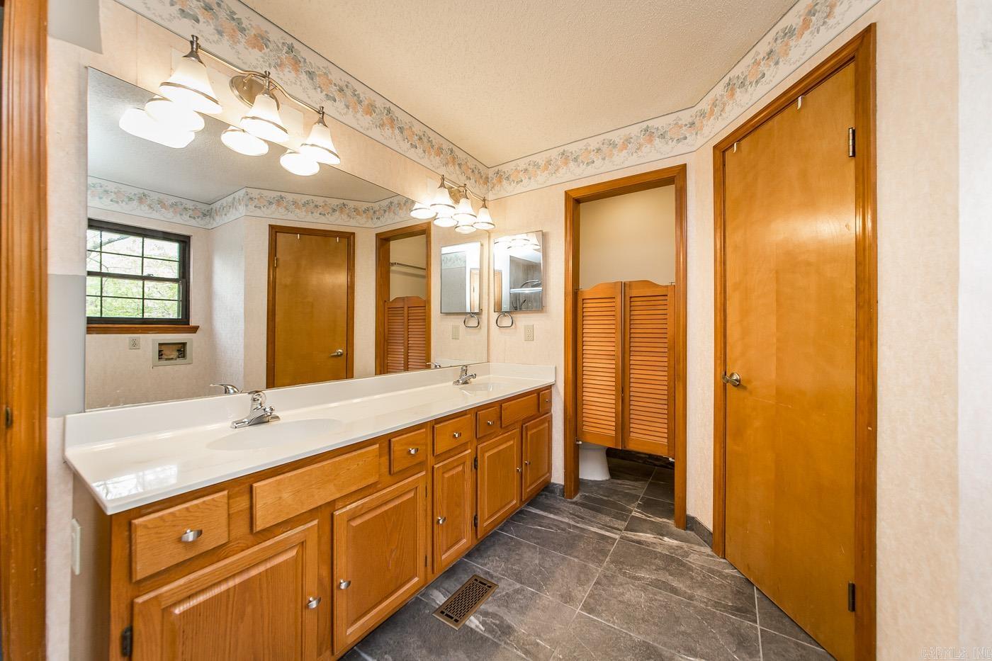 CASTLE RIDGE HEIGHTS - Residential