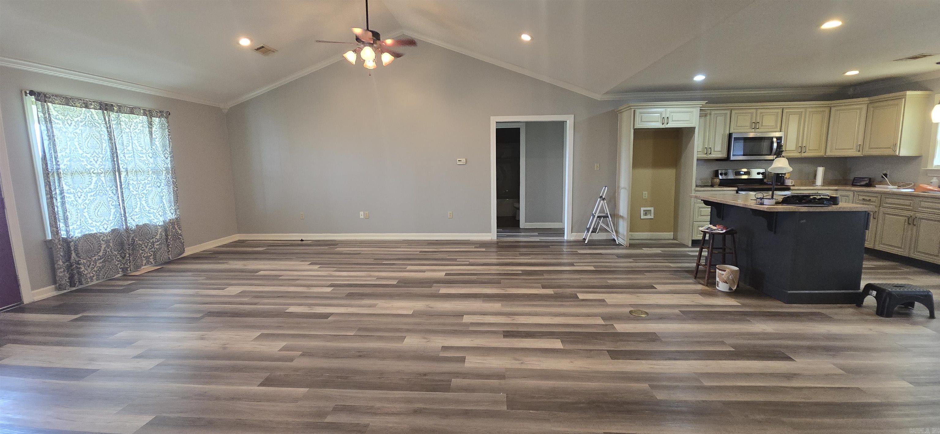 CHERRY VALLEY - Residential