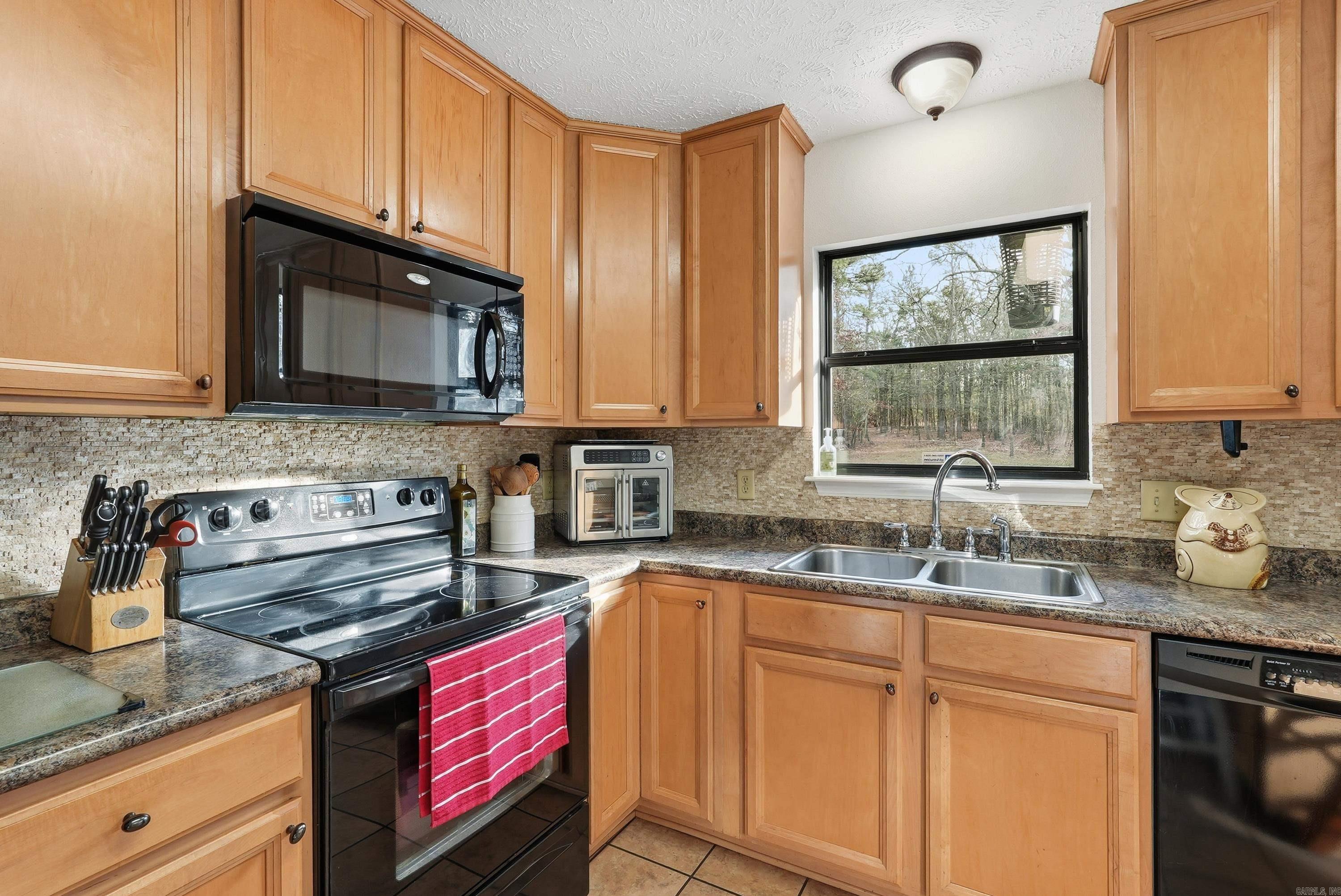 North Cadron Overlook - Residential