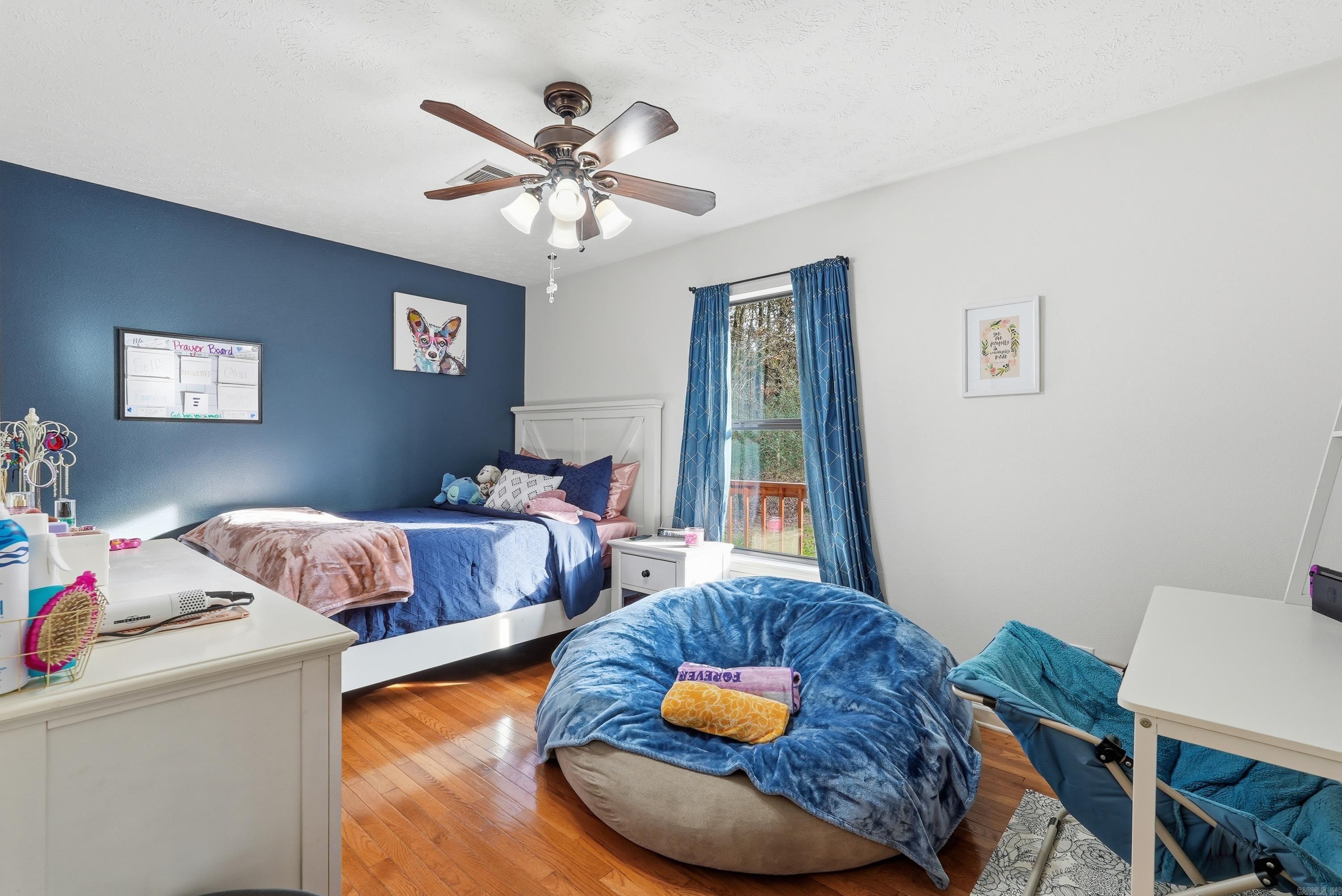 North Cadron Overlook - Residential