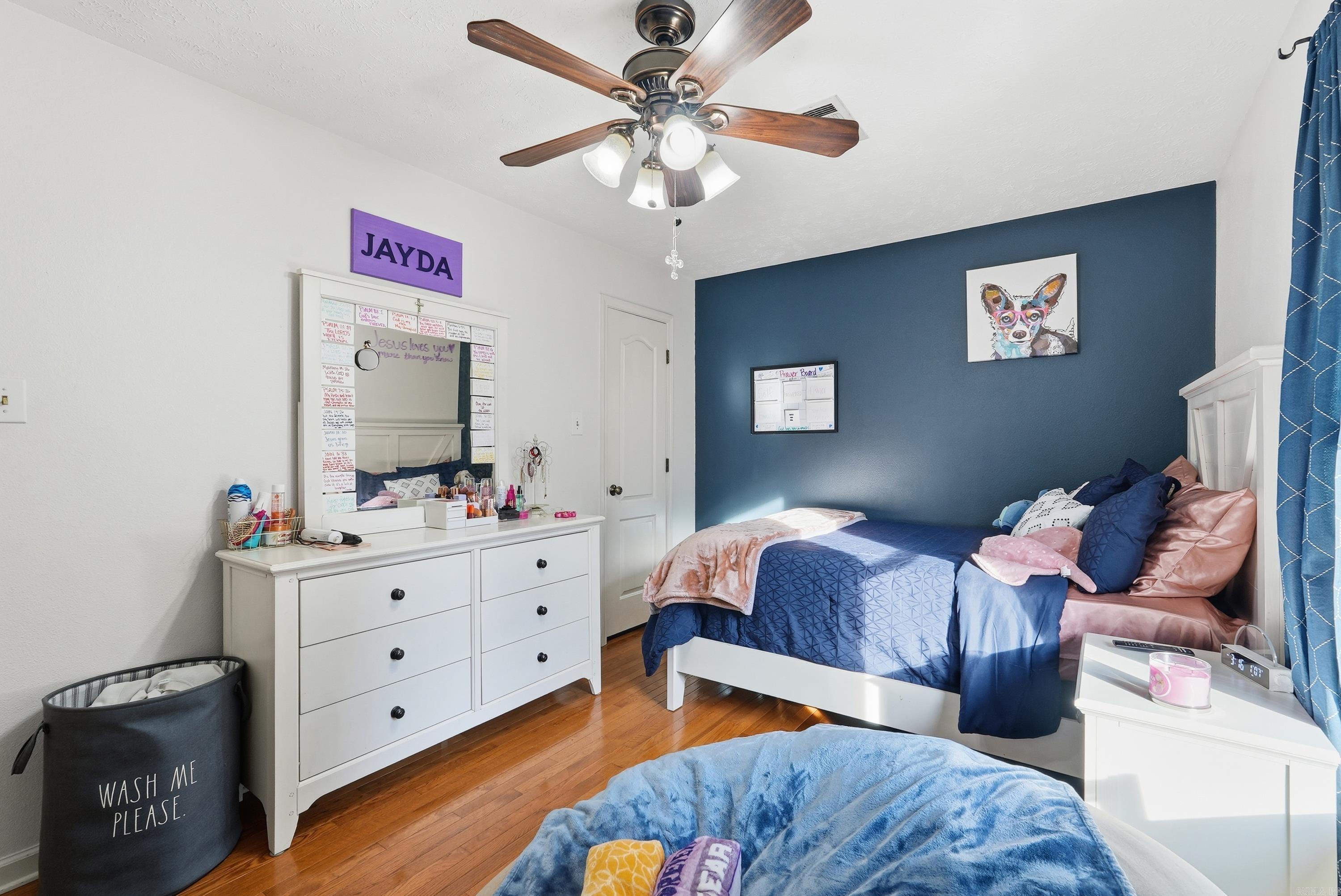 North Cadron Overlook - Residential