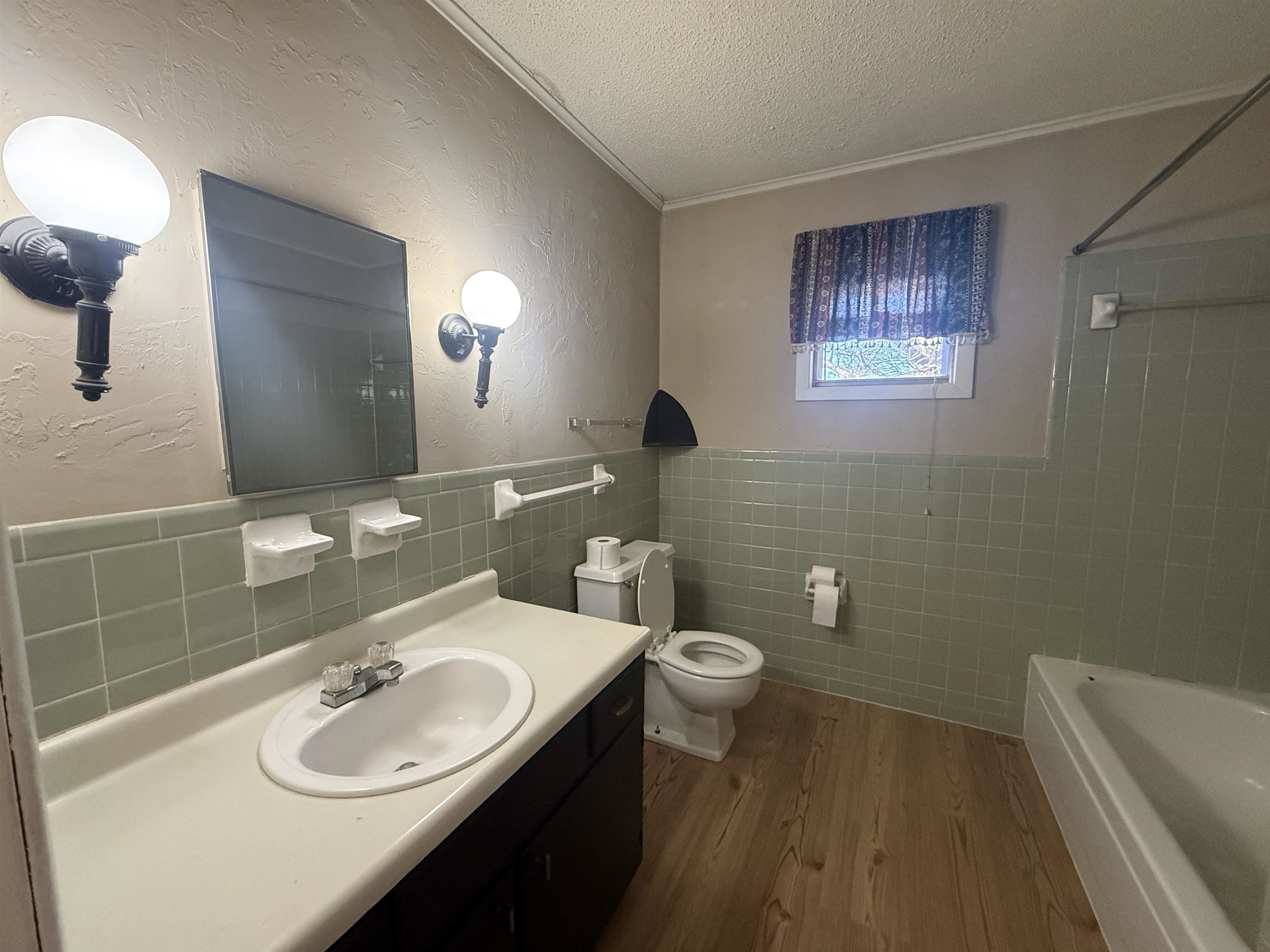 Crow Second - Residential Lease