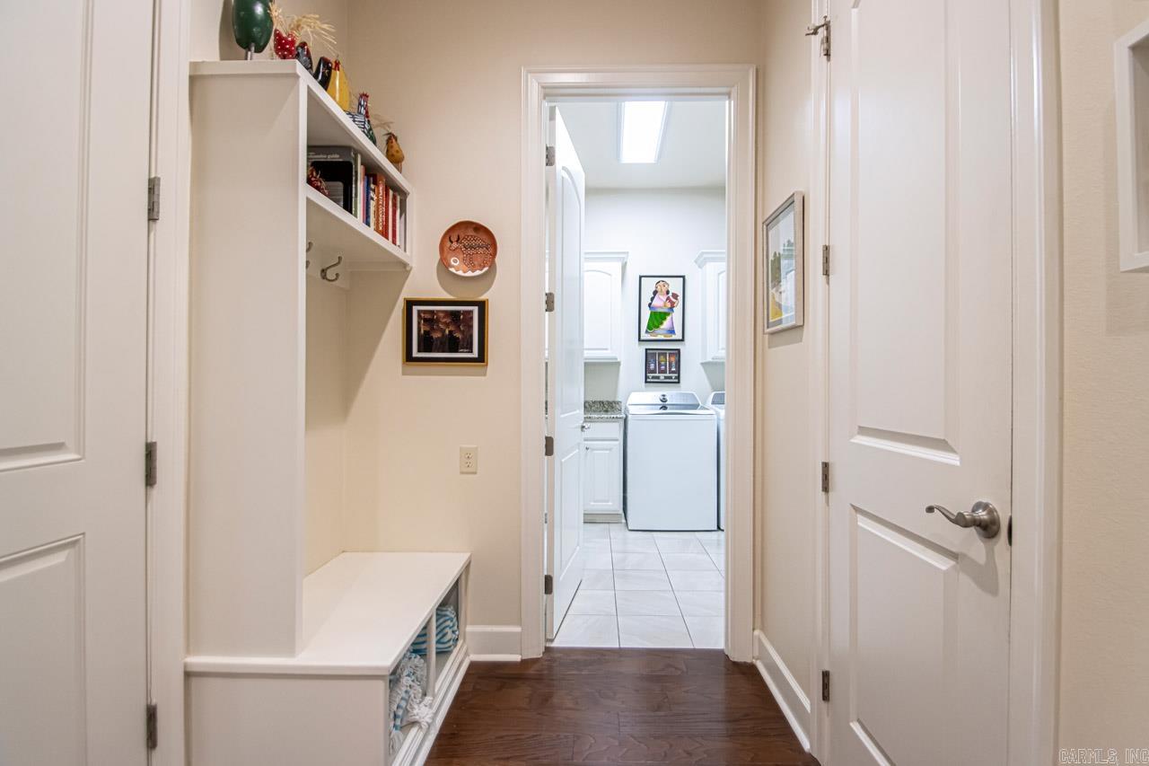 WOODLANDS EDGE - Residential