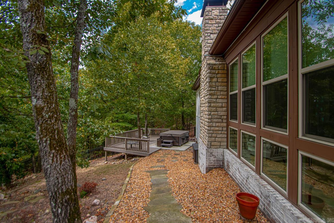WOODLANDS EDGE - Residential