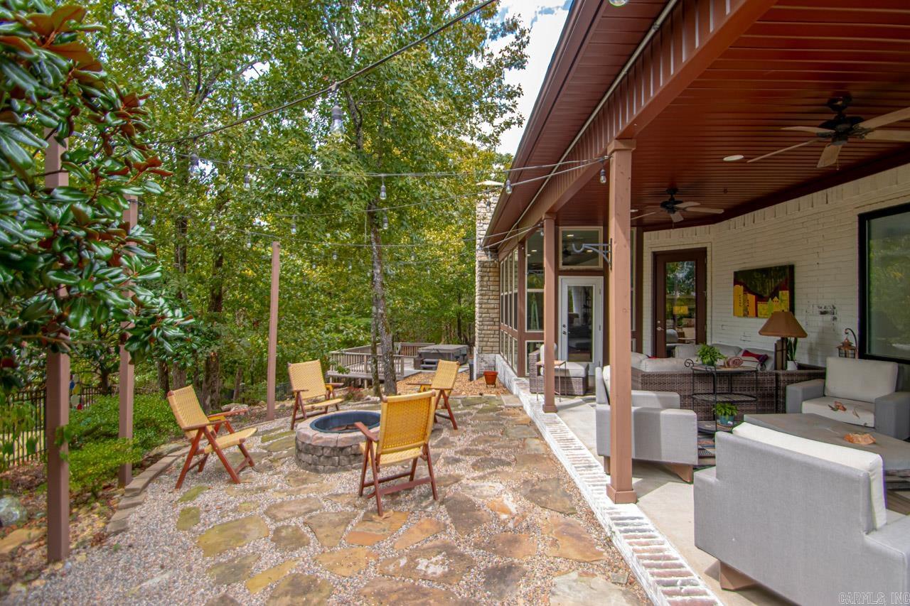 WOODLANDS EDGE - Residential